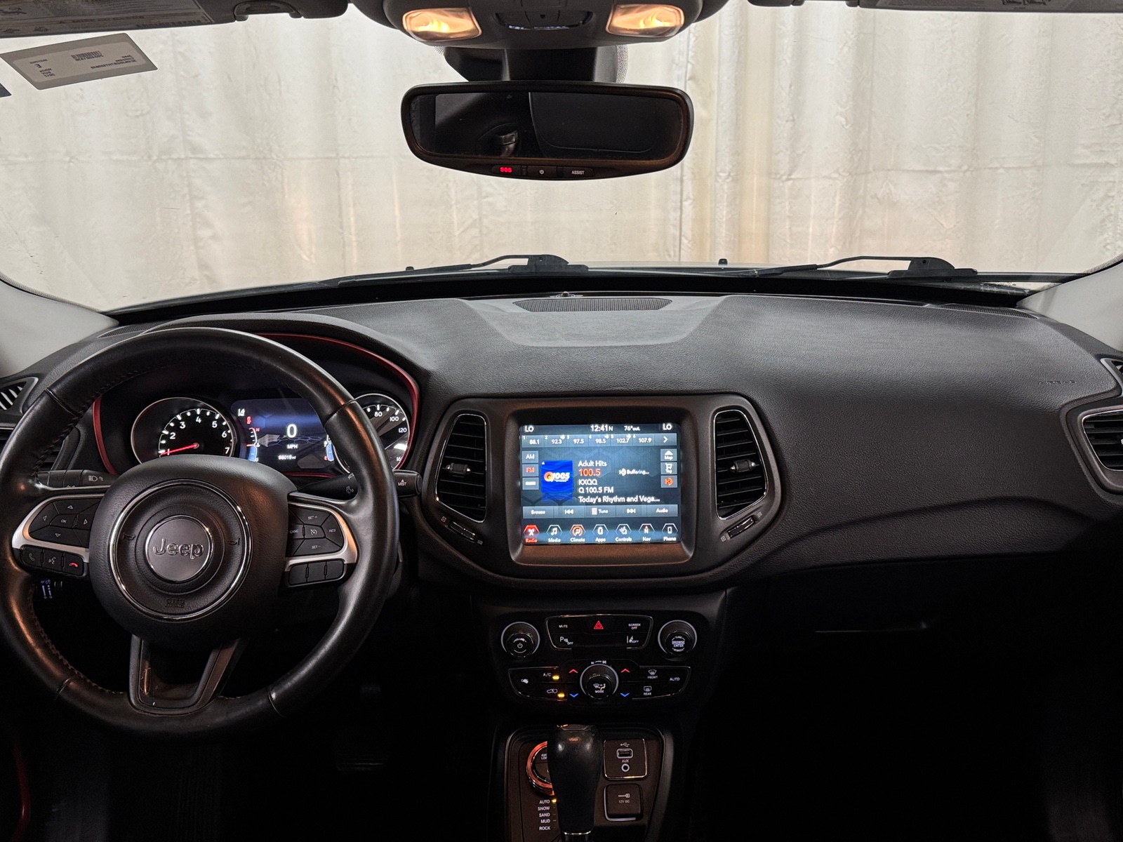 Thumbnail: 2017 Jeep Compass - 2