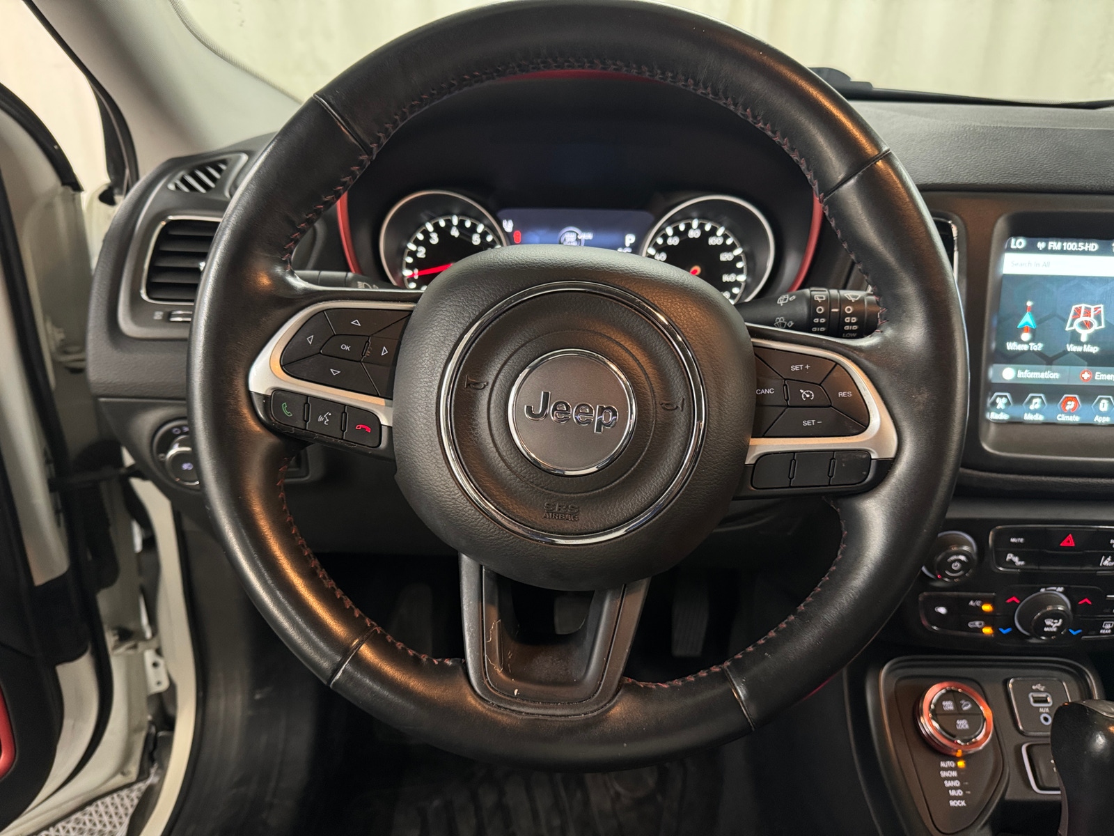 Thumbnail: 2017 Jeep Compass - 4