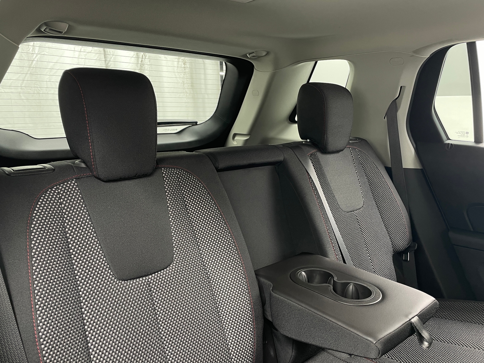 Thumbnail: 2017 GMC Terrain - 6