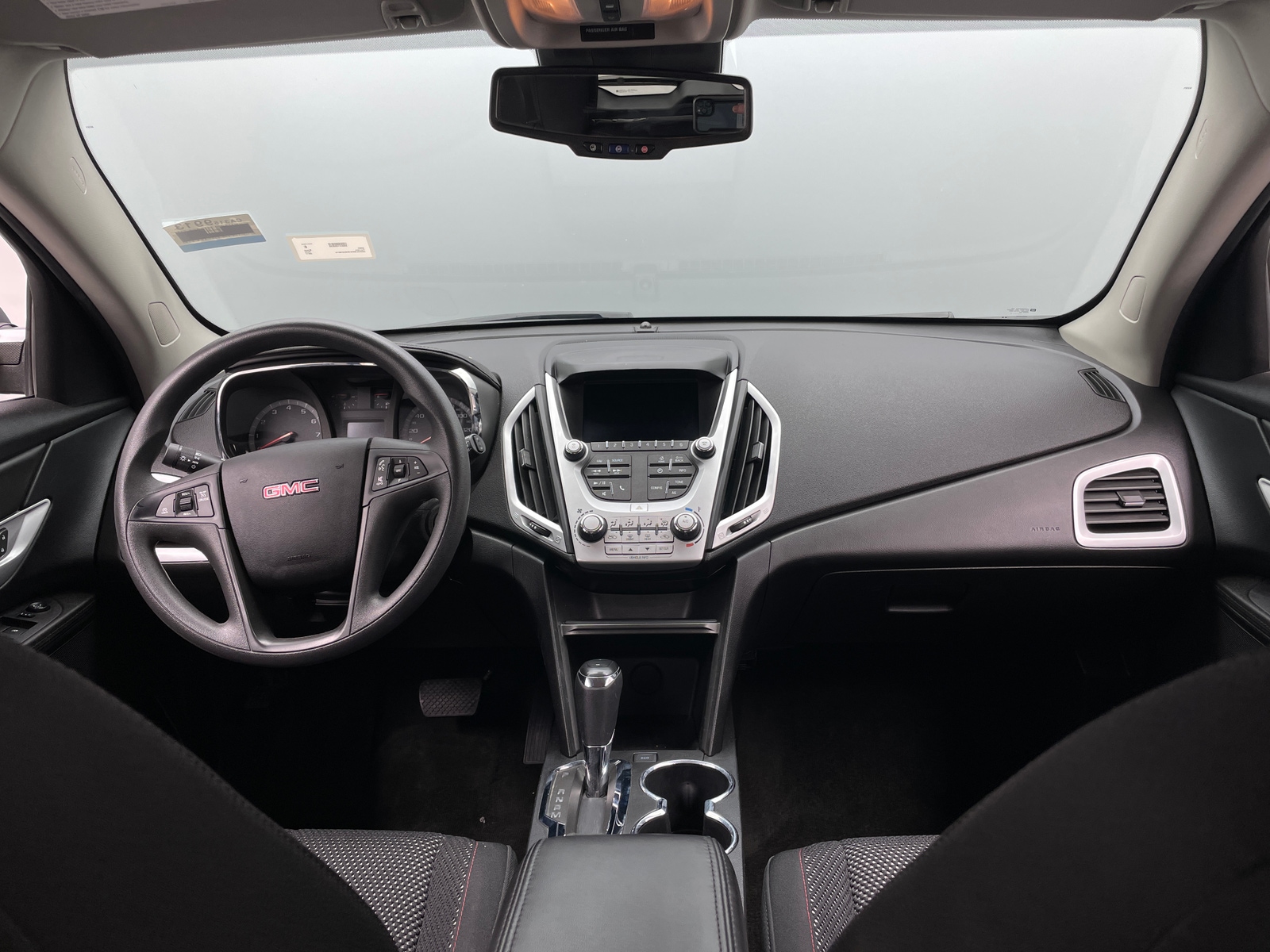 Thumbnail: 2017 GMC Terrain - 3