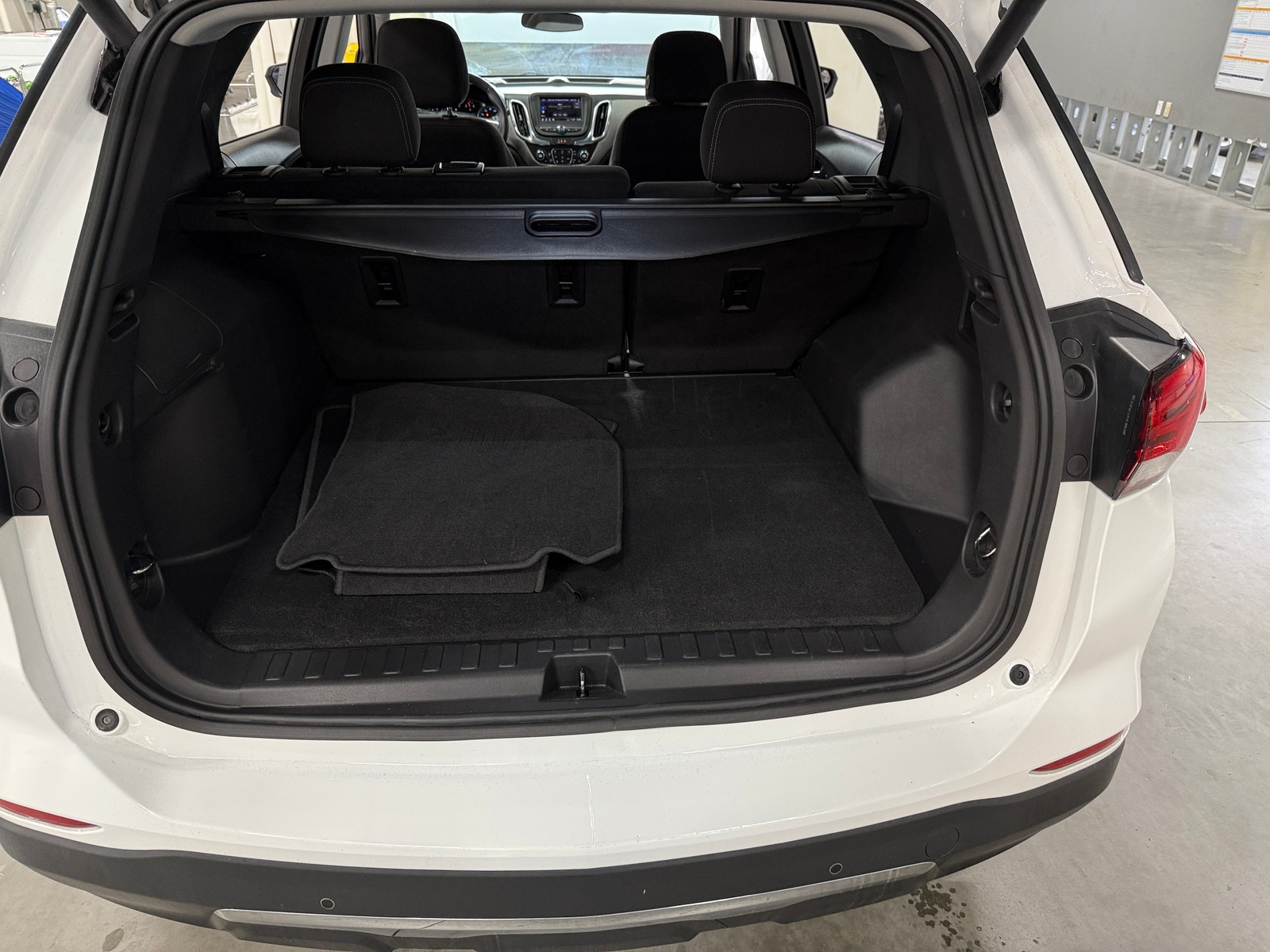 Thumbnail: 2023 Chevrolet Equinox - 7