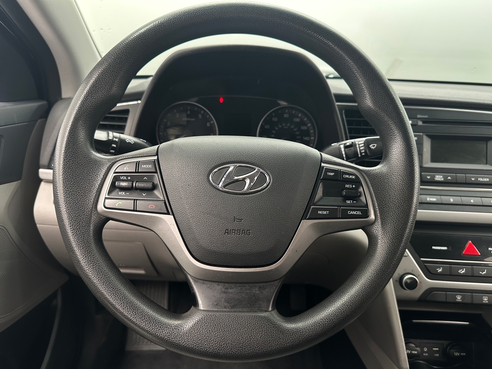 Thumbnail: 2018 Hyundai Elantra - 5