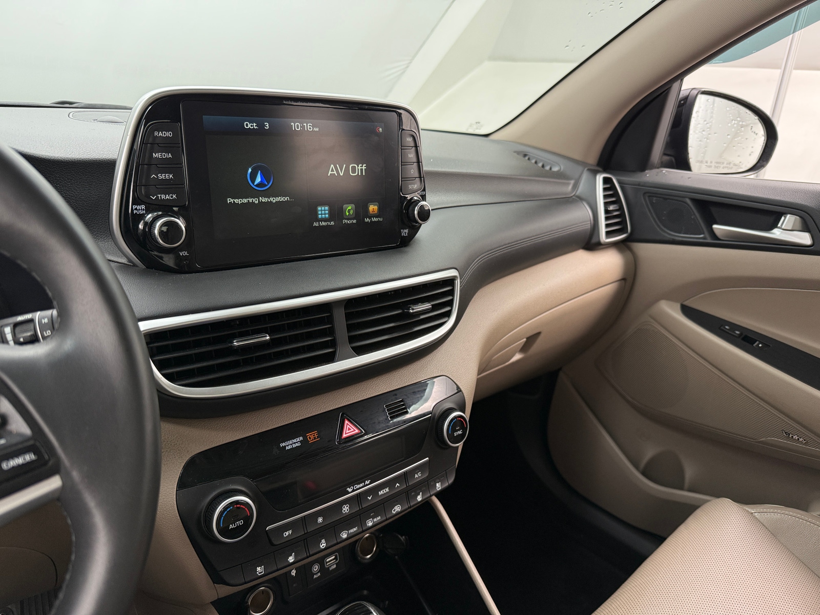 Thumbnail: 2020 Hyundai Tucson - 3