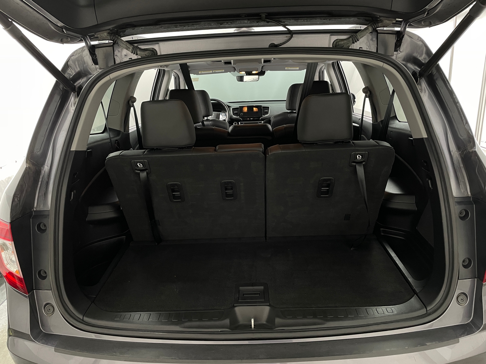 Thumbnail: 2019 Honda Pilot - 6