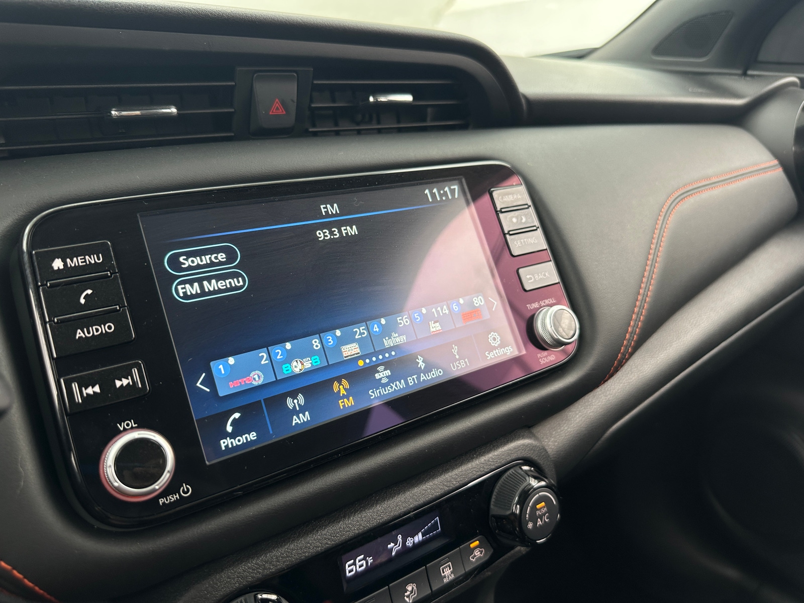 Thumbnail: 2024 Nissan Kicks - 4