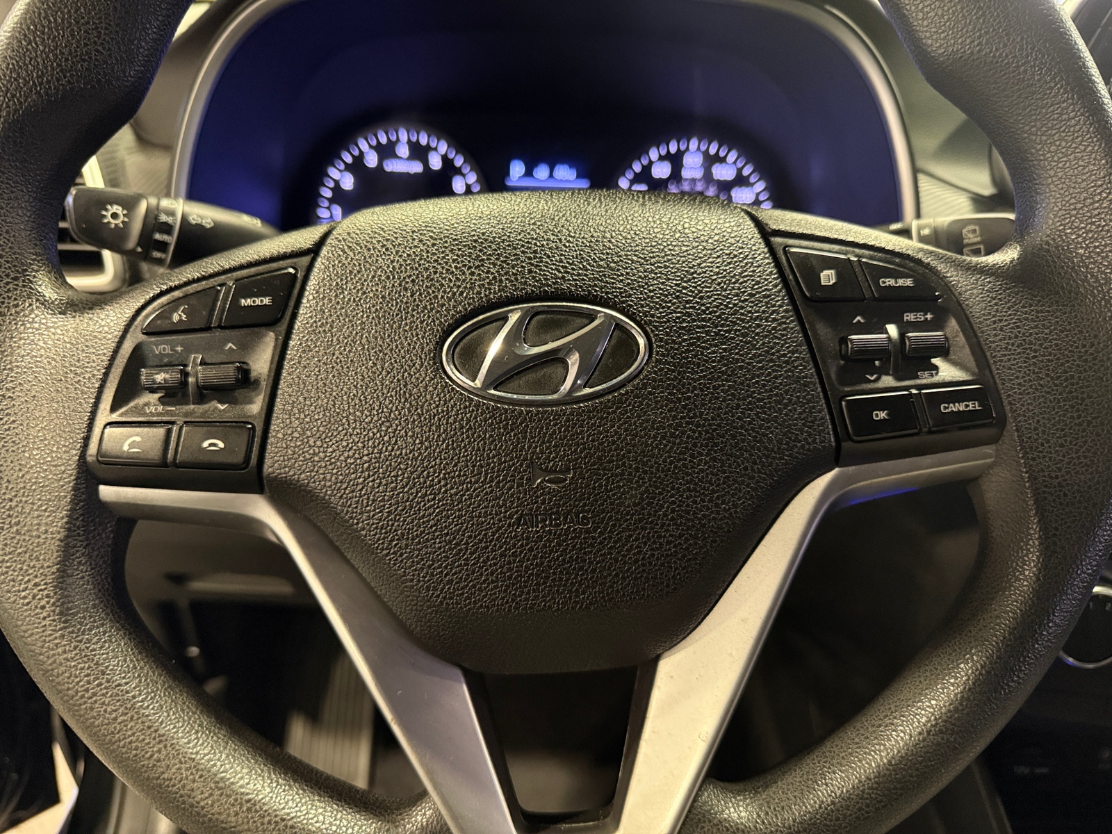 Thumbnail: 2019 Hyundai Tucson - 5