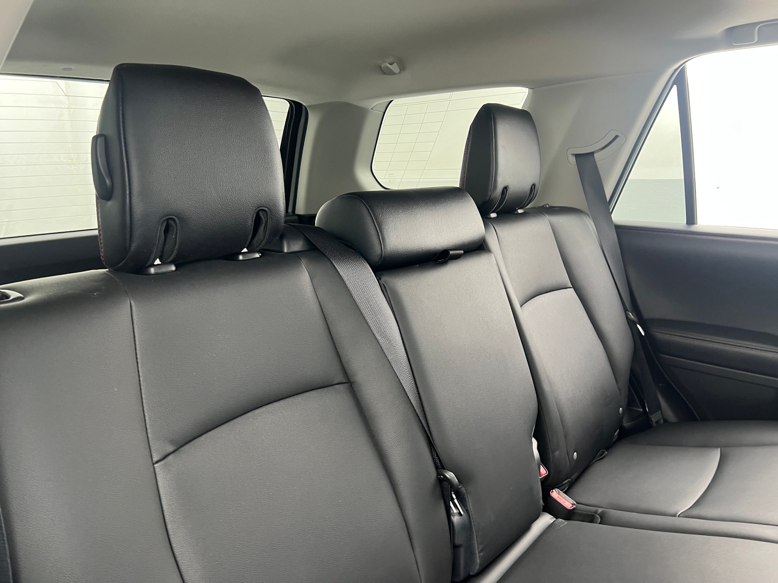 Thumbnail: 2017 Toyota 4Runner - 6