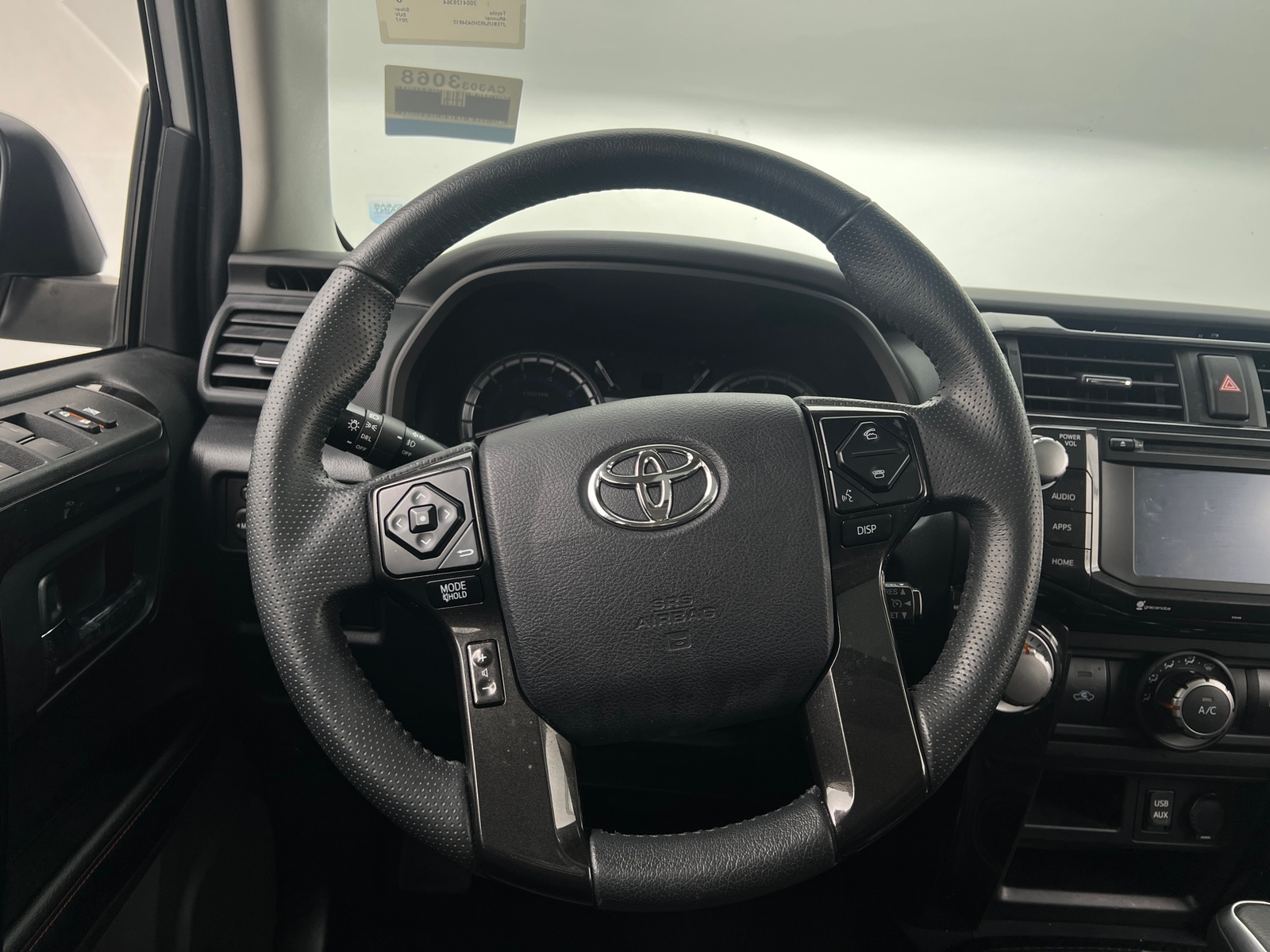 Thumbnail: 2017 Toyota 4Runner - 5