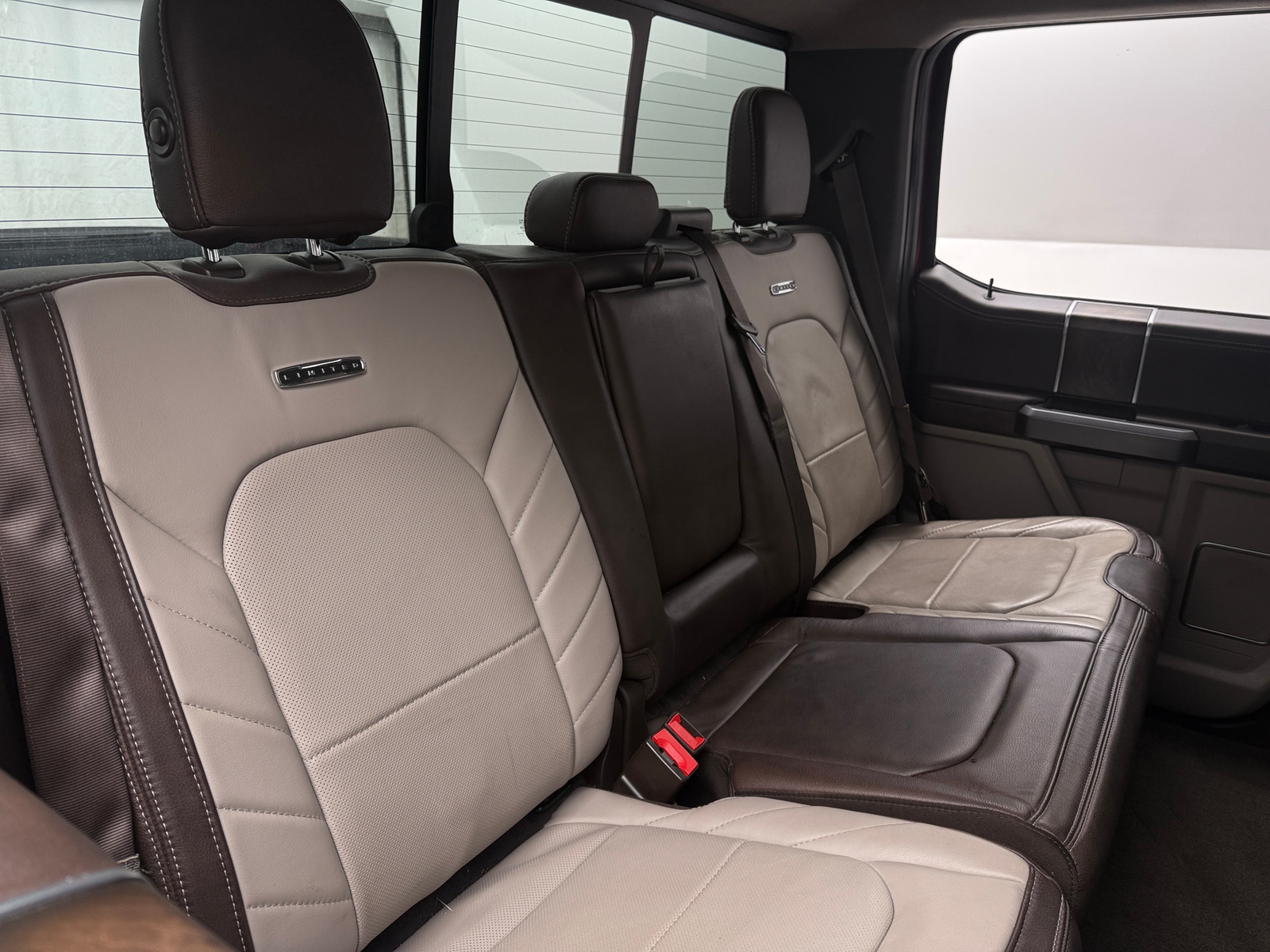 Thumbnail: 2019 Ford Econoline - 5