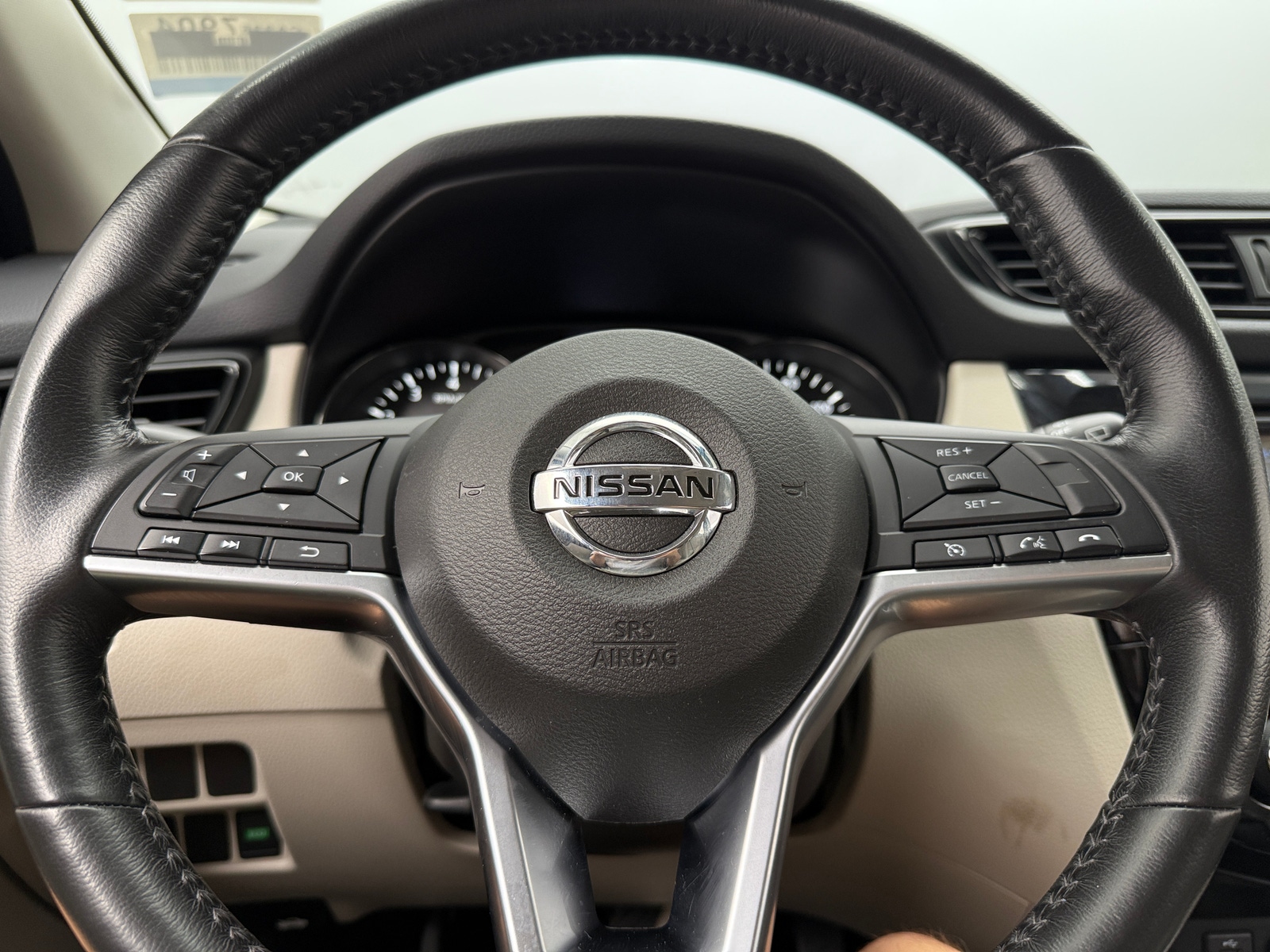 Thumbnail: 2018 Nissan Rogue Sport - 5