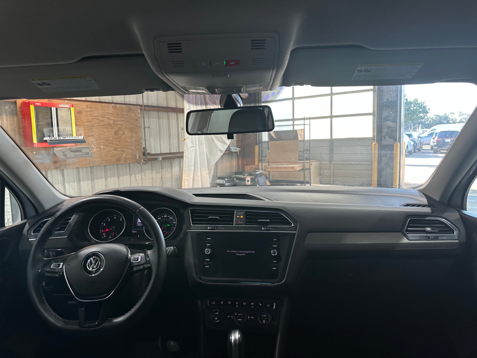 Thumbnail: 2021 Volkswagen Tiguan - 2