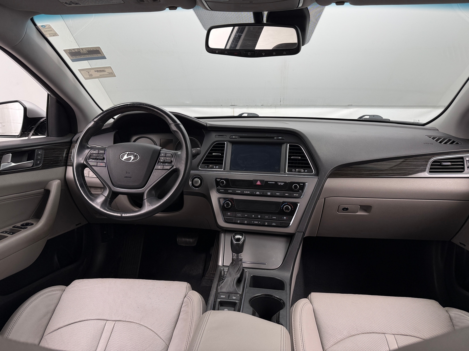 Thumbnail: 2015 Hyundai Sonata - 2