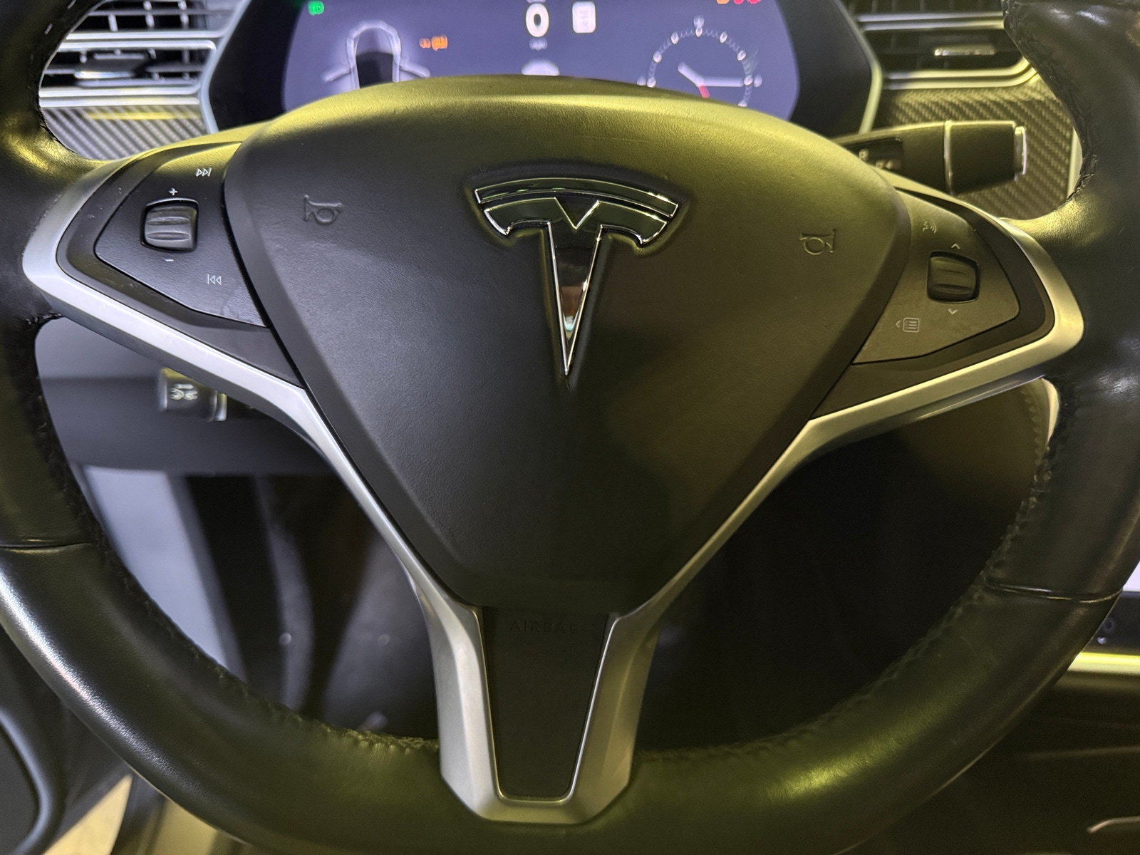Thumbnail: 2017 Tesla Model X - 4