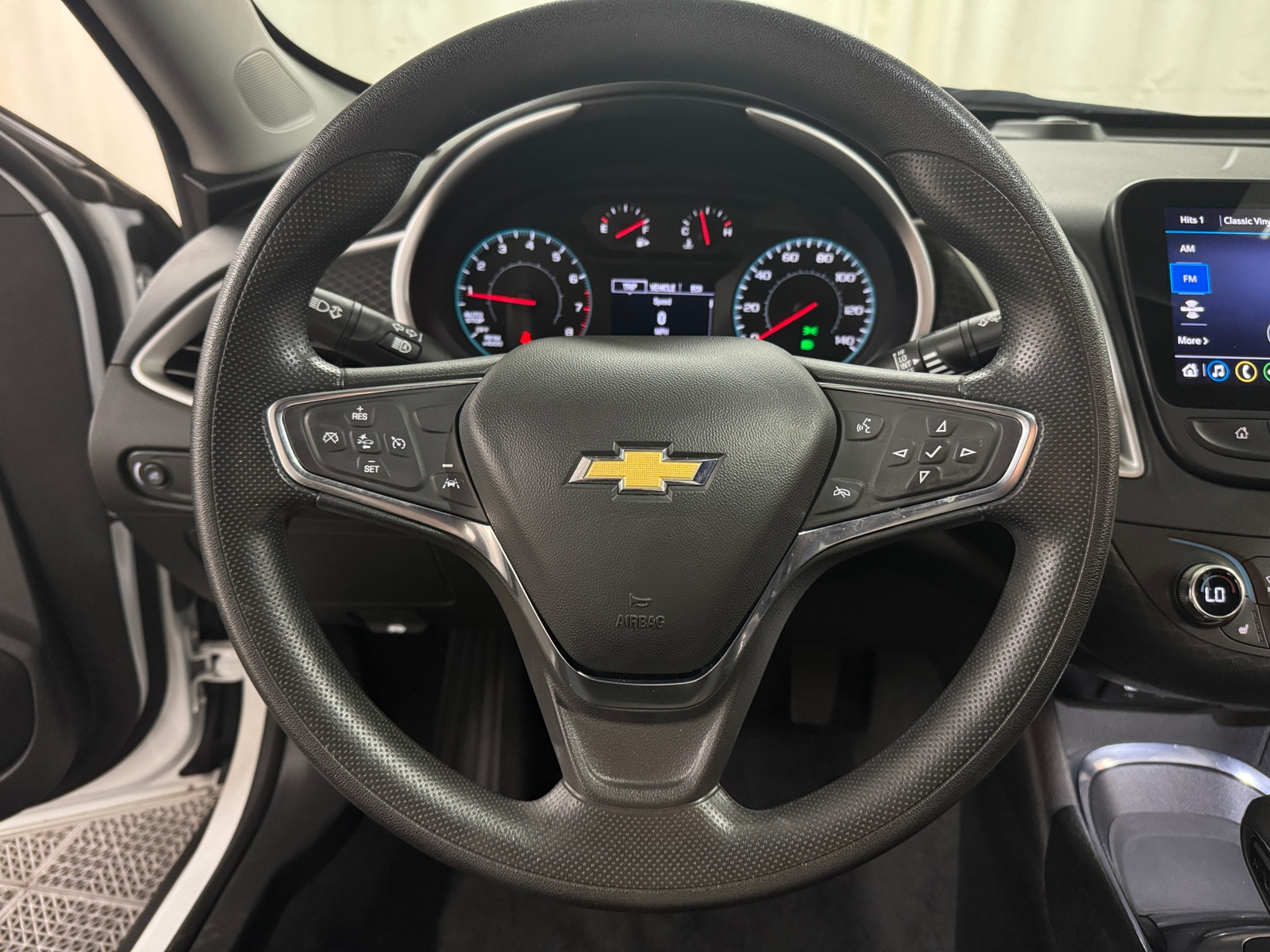 Thumbnail: 2024 Chevrolet Malibu - 5