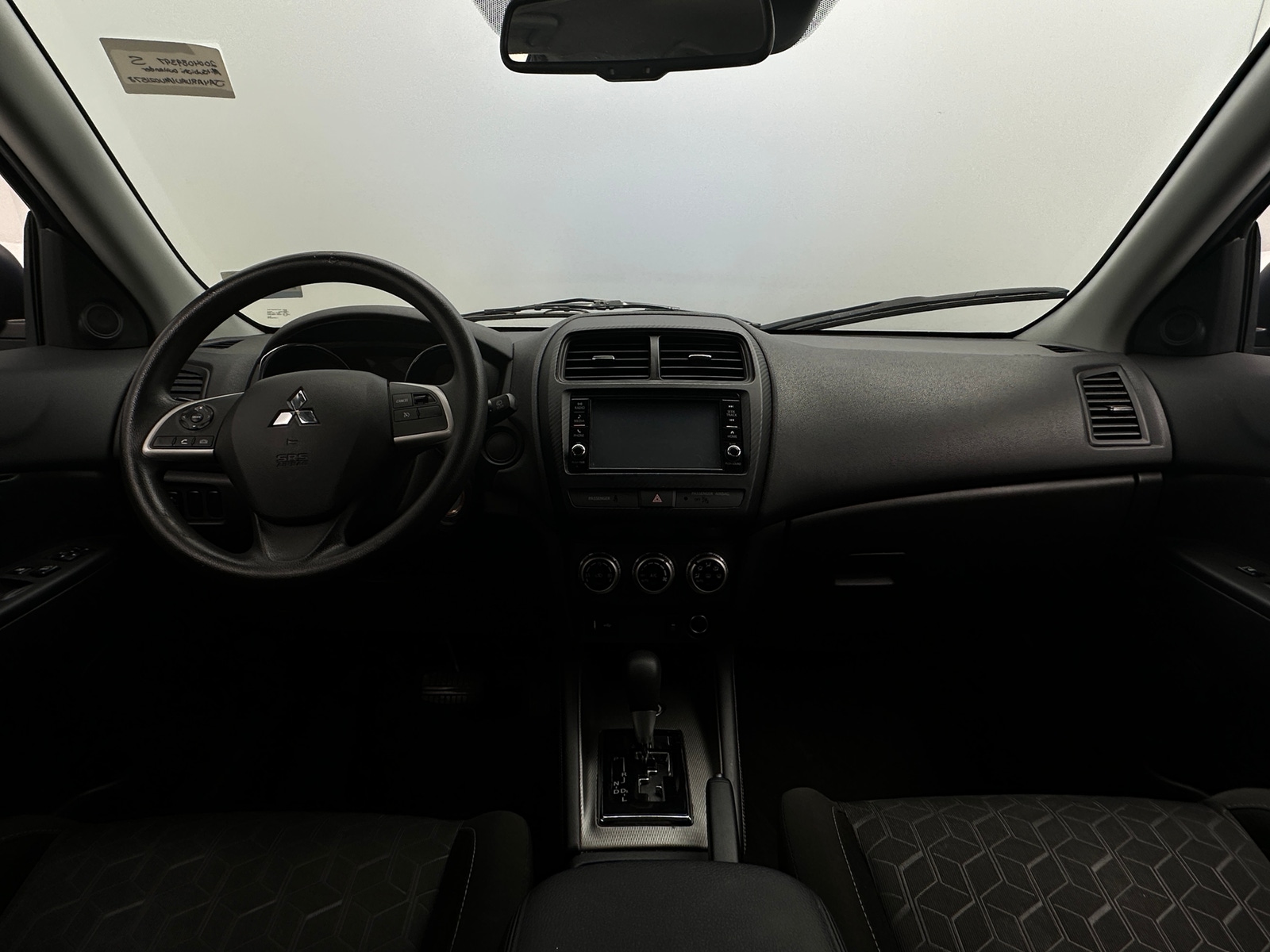 Thumbnail: 2021 Mitsubishi Outlander Sport - 3