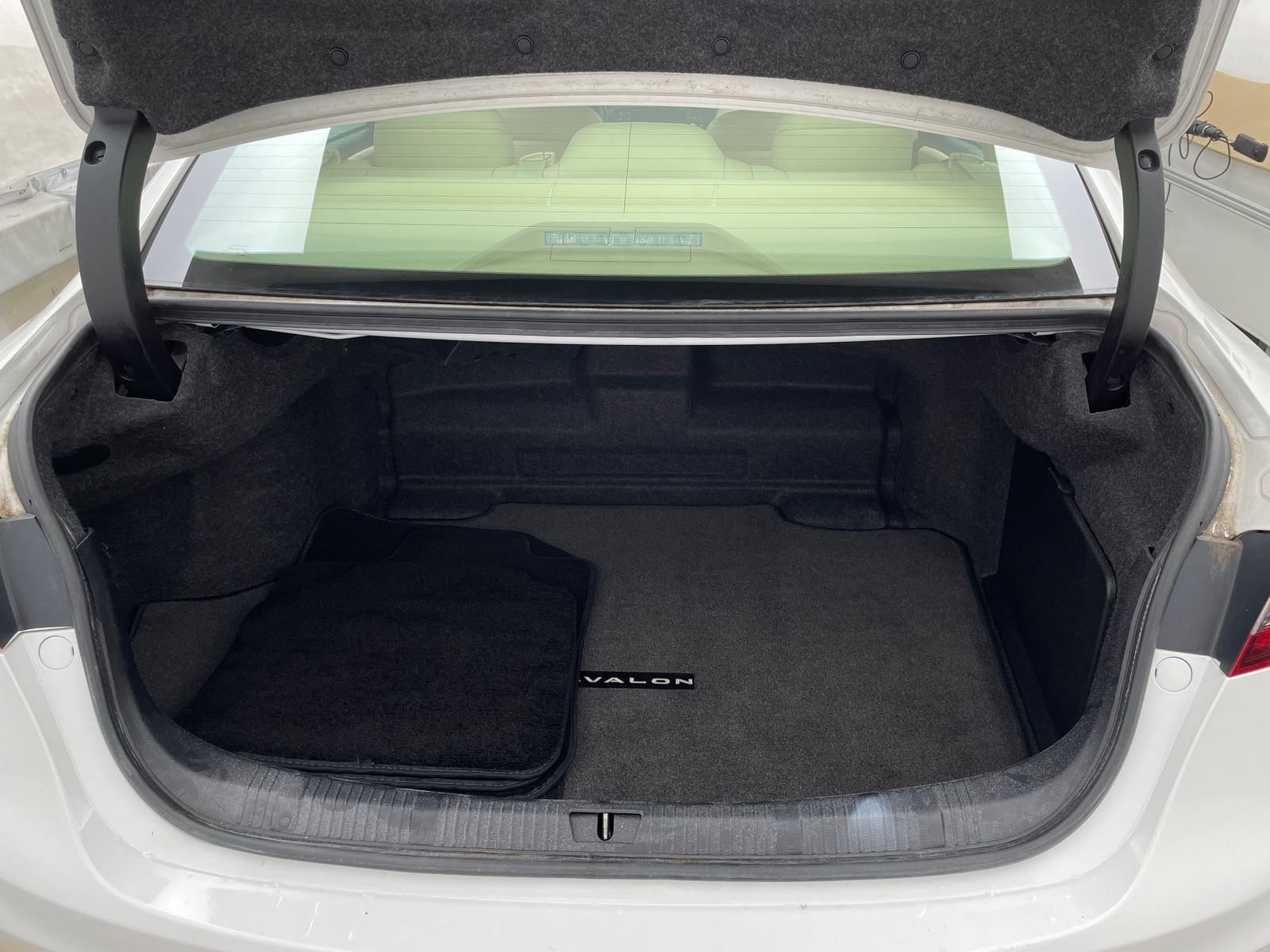 Thumbnail: 2016 Toyota Avalon - 7