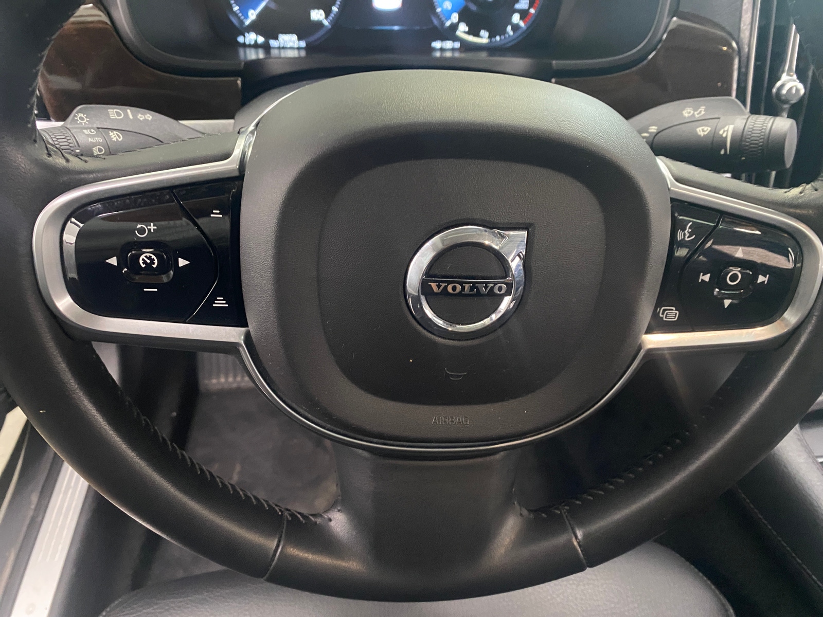 Thumbnail: 2017 Volvo S90 - 4