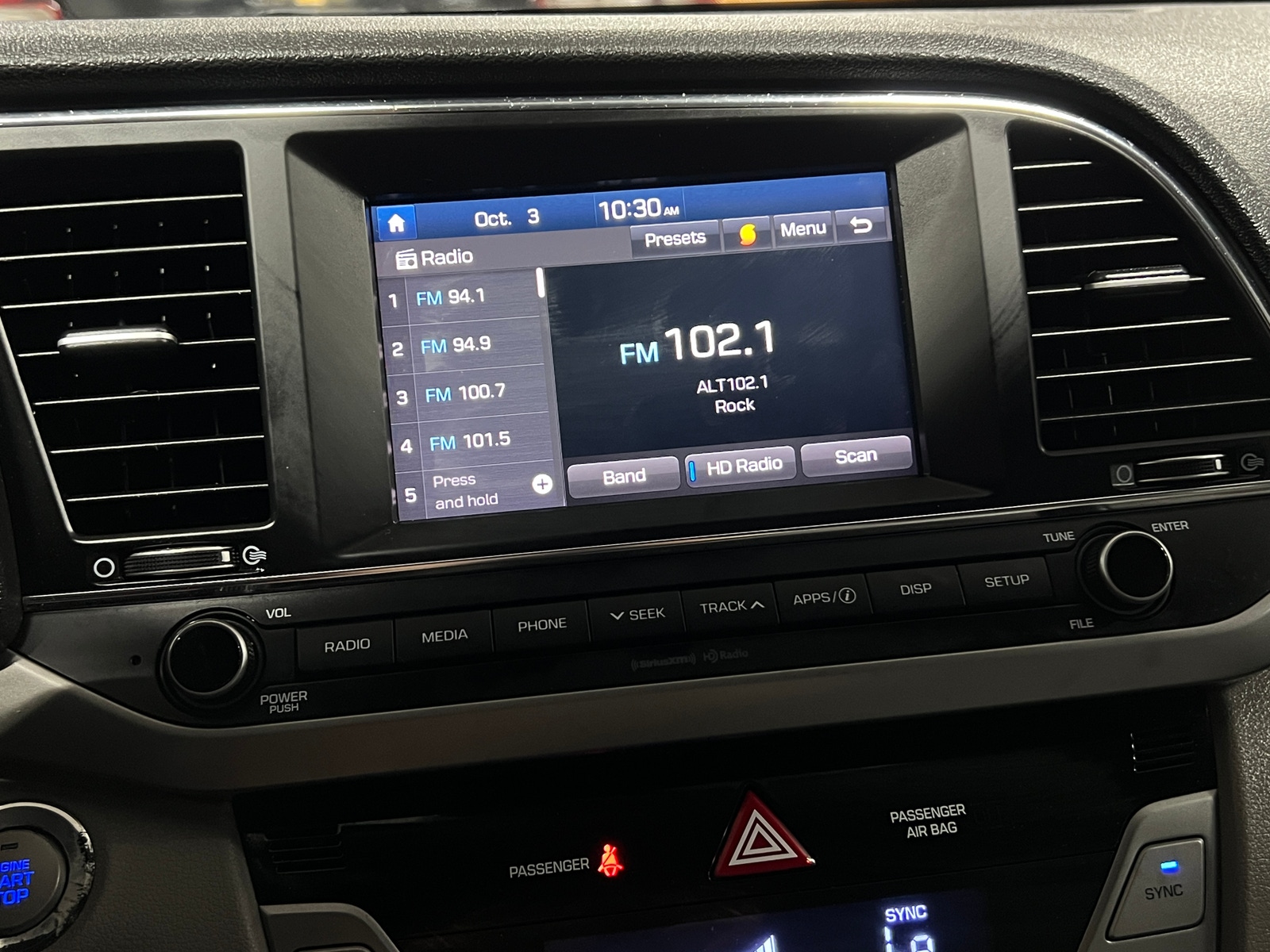 Thumbnail: 2018 Hyundai Elantra - 4