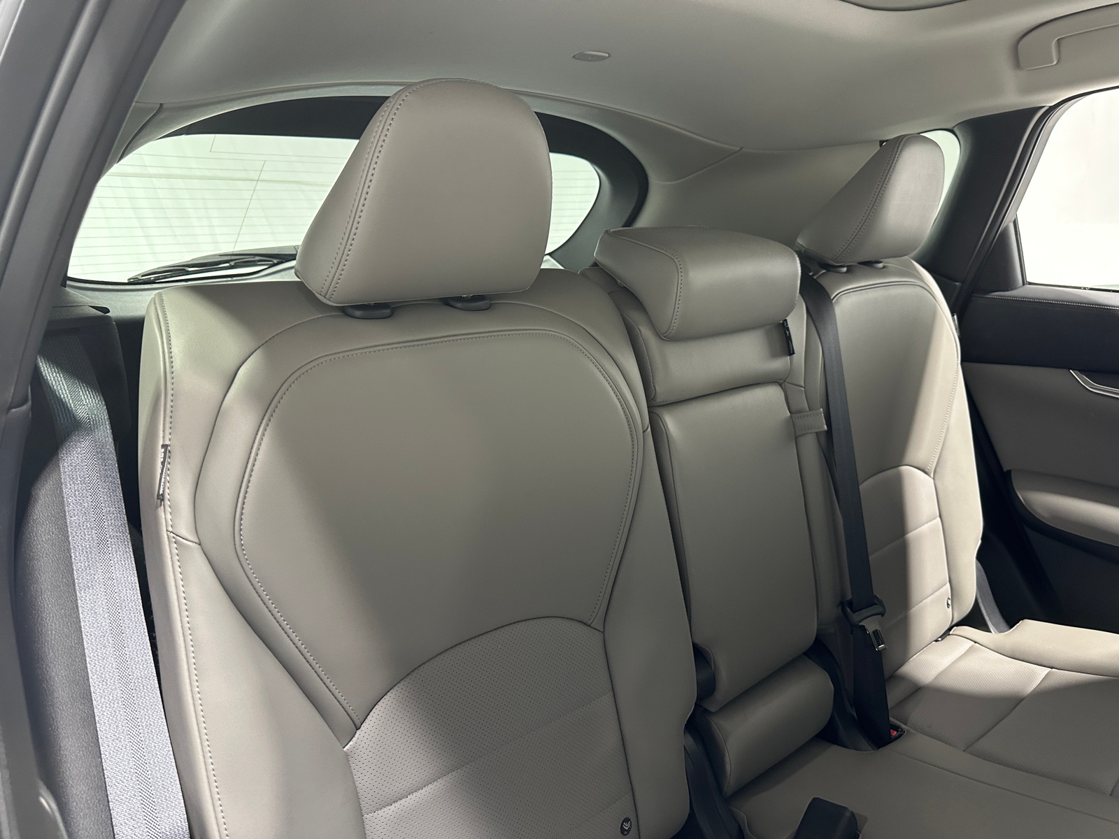 Thumbnail: 2024 INFINITI QX50 - 5