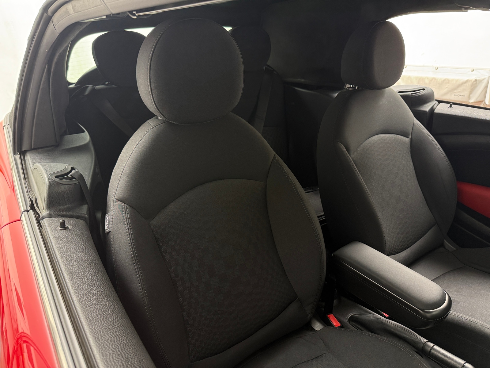 Thumbnail: 2015 MINI Cooper Convertible - 2