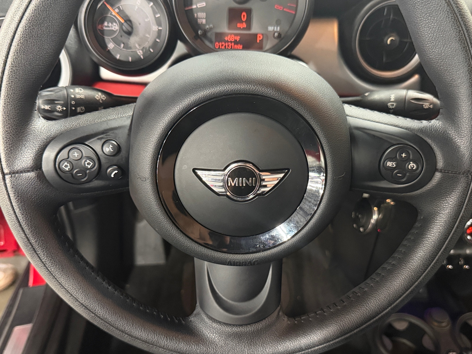 Thumbnail: 2015 MINI Cooper Convertible - 5
