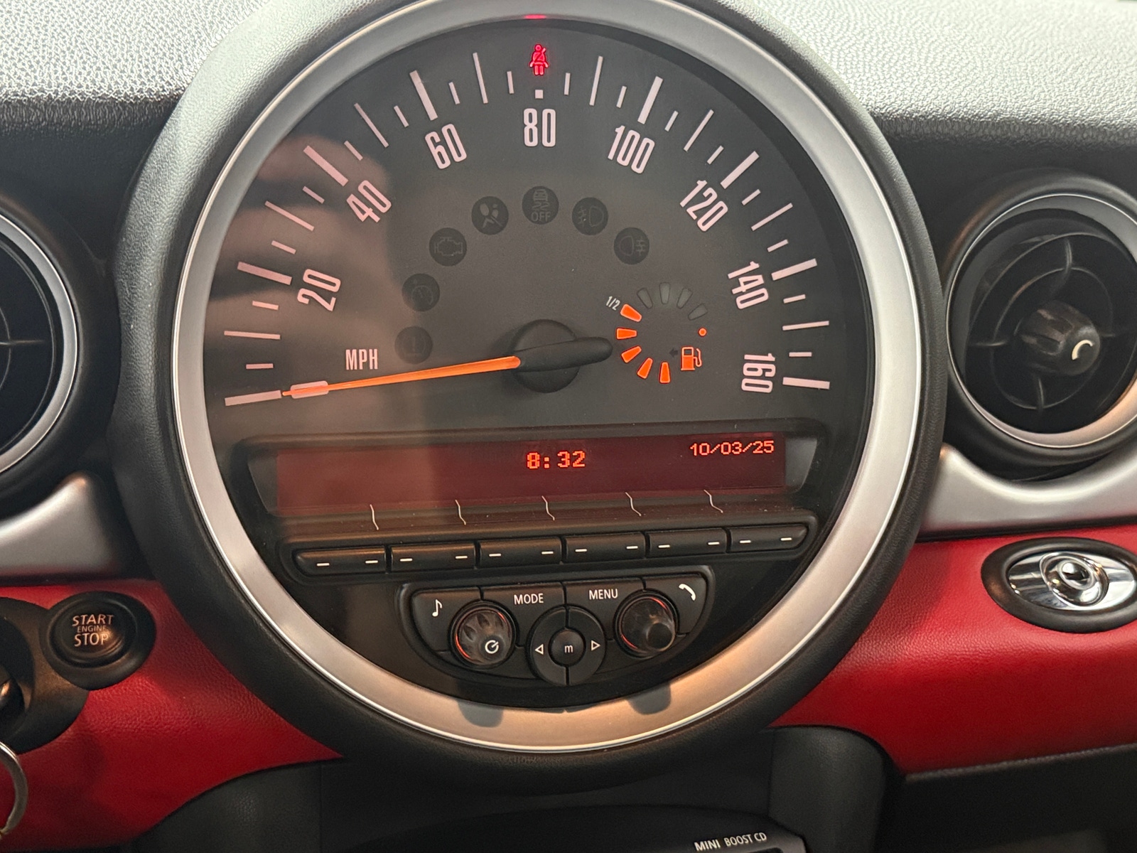 Thumbnail: 2015 MINI Cooper Convertible - 4