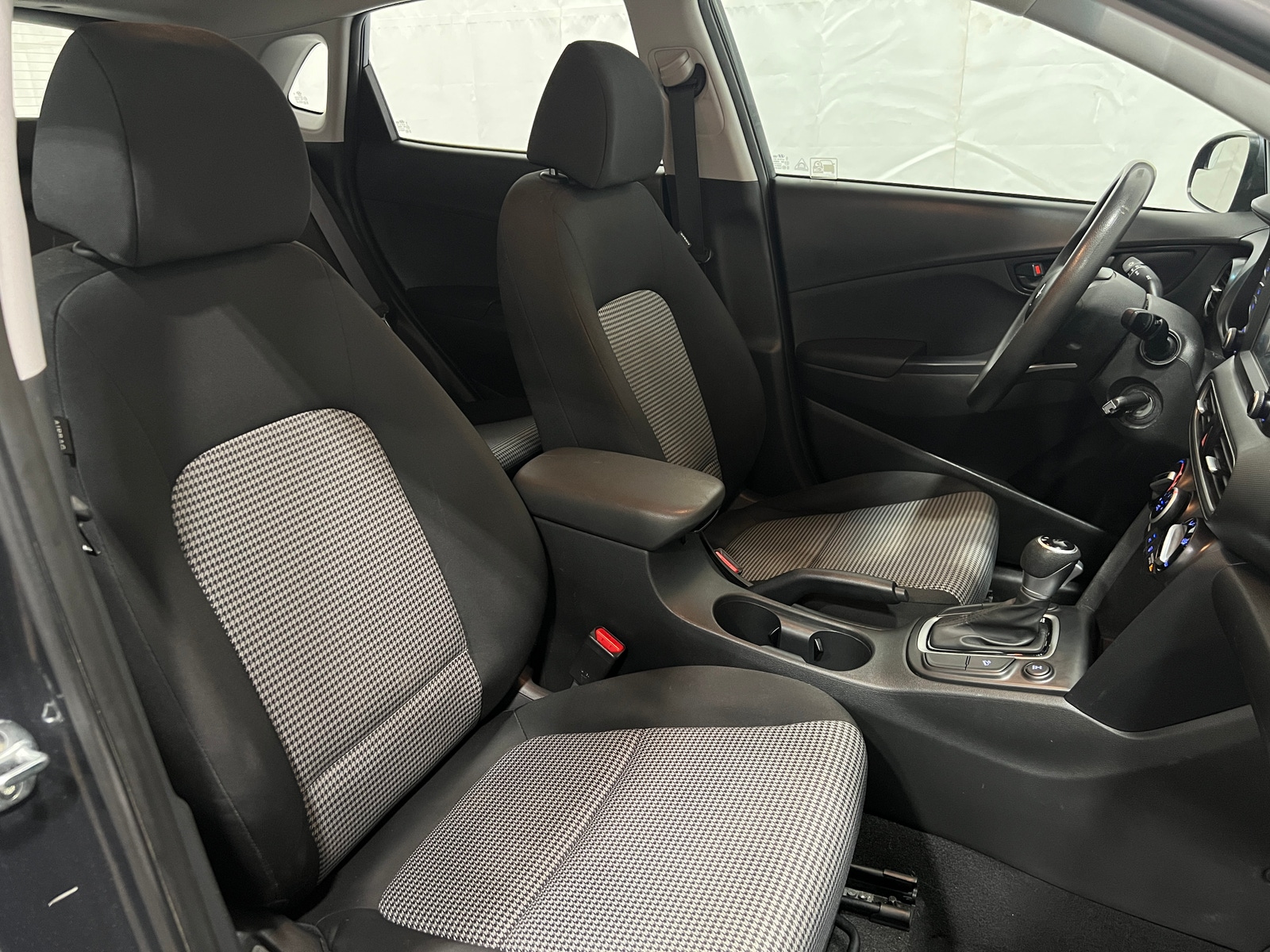 Thumbnail: 2019 Hyundai Kona - 2