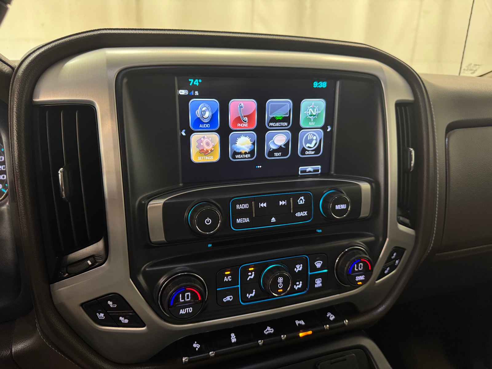 Thumbnail: 2018 GMC Sierra 1500 - 3