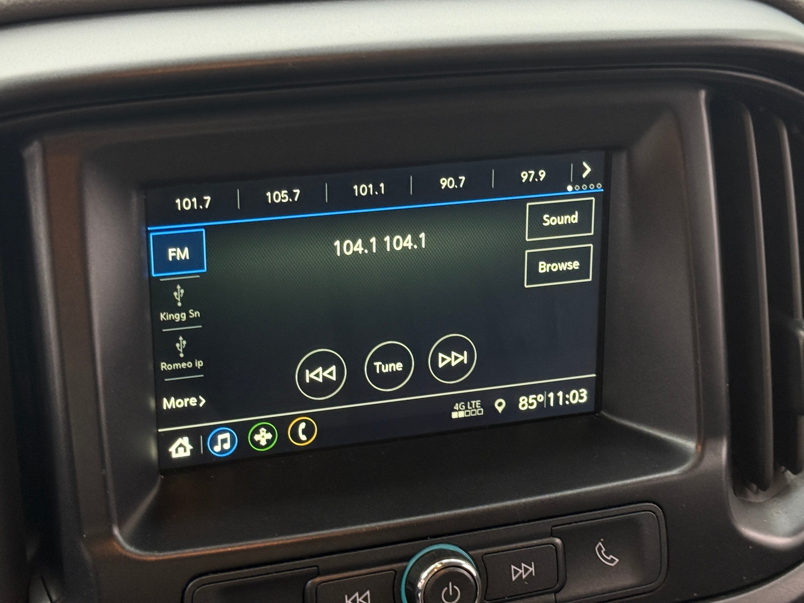 Thumbnail: 2019 Chevrolet Colorado - 4
