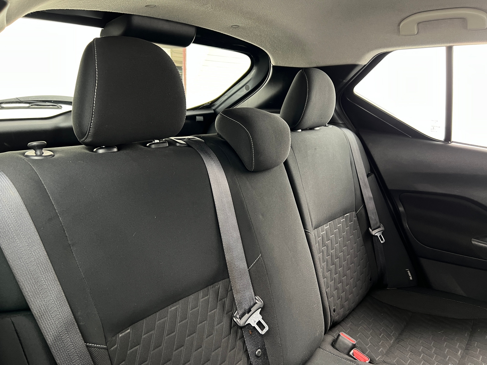 Thumbnail: 2021 Nissan Kicks - 6