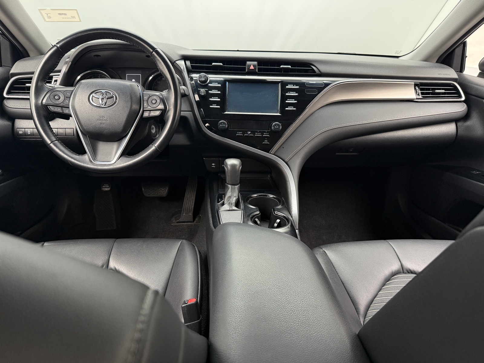 Thumbnail: 2019 Toyota Camry - 3