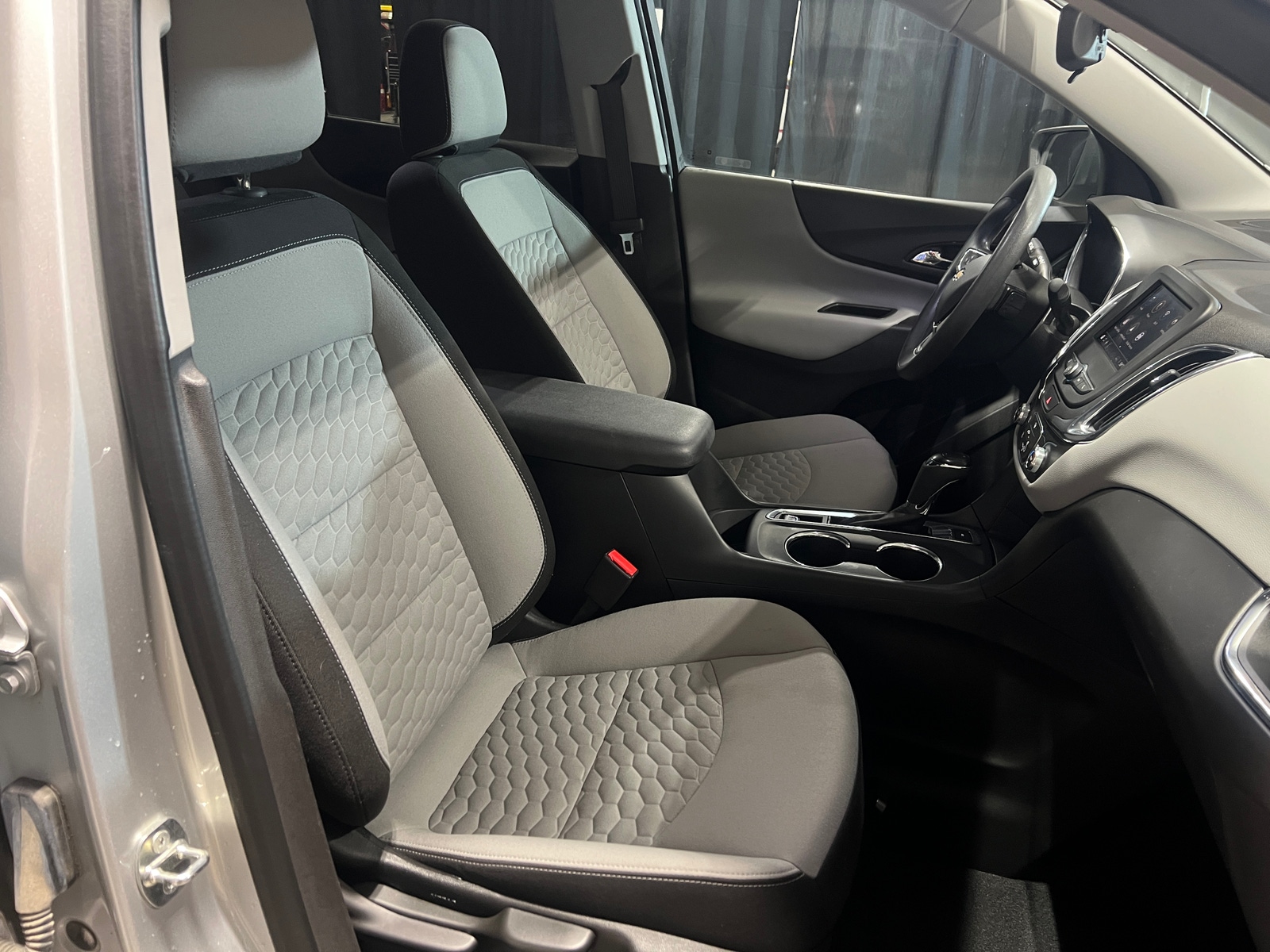 Thumbnail: 2020 Chevrolet Equinox - 2