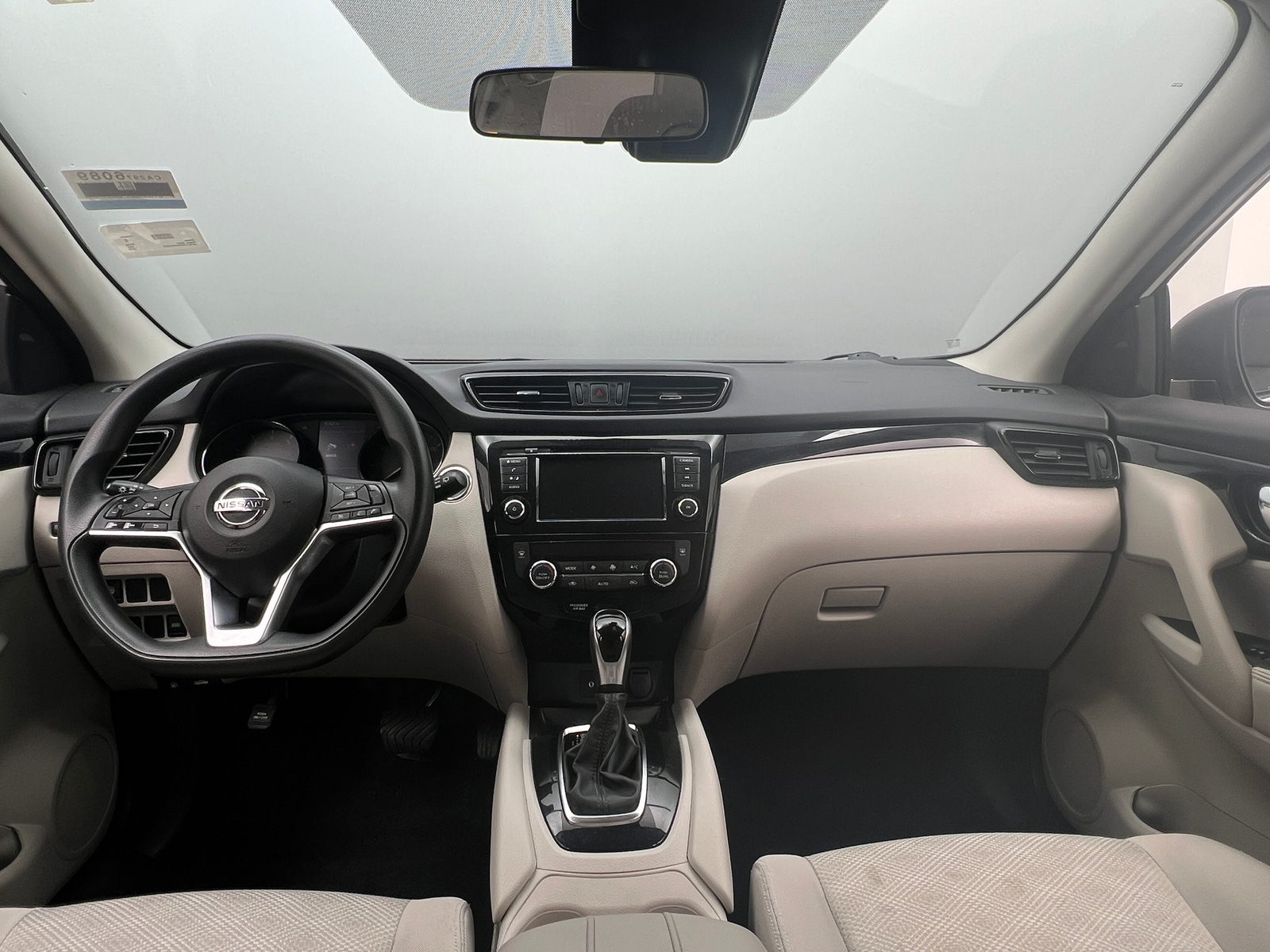 Thumbnail: 2019 Nissan Rogue Sport - 3