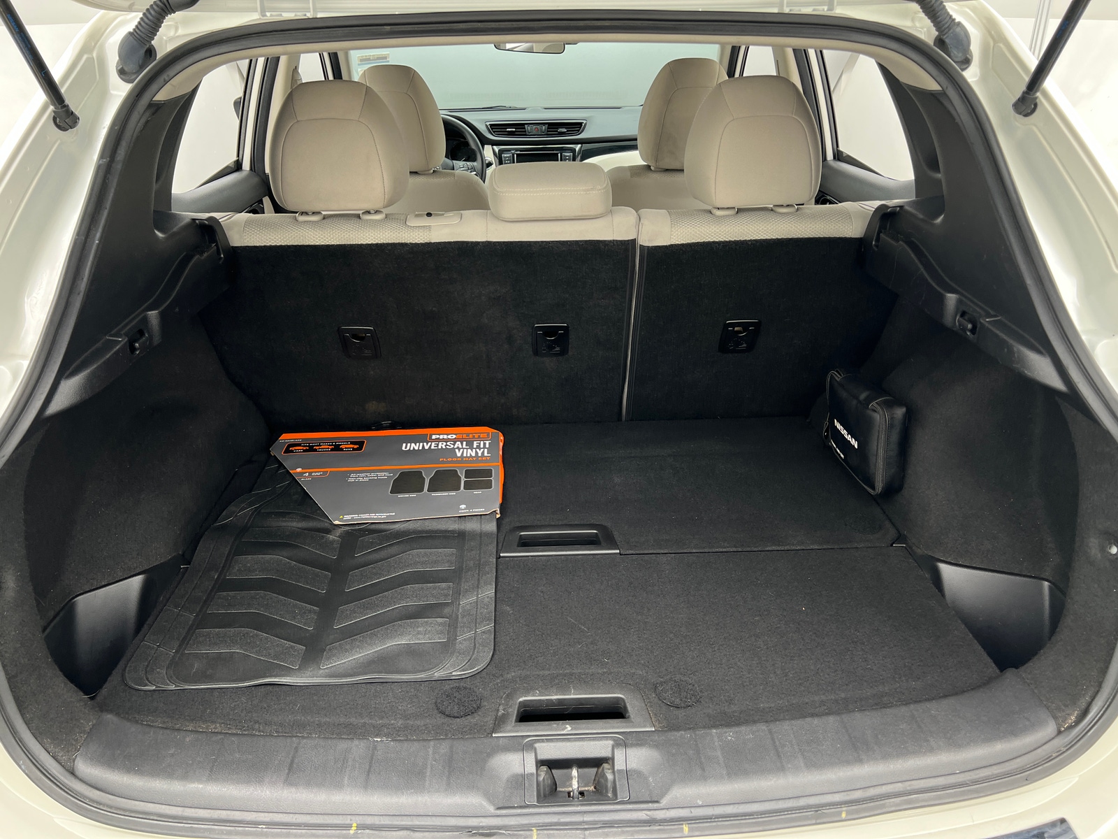 Thumbnail: 2019 Nissan Rogue Sport - 7