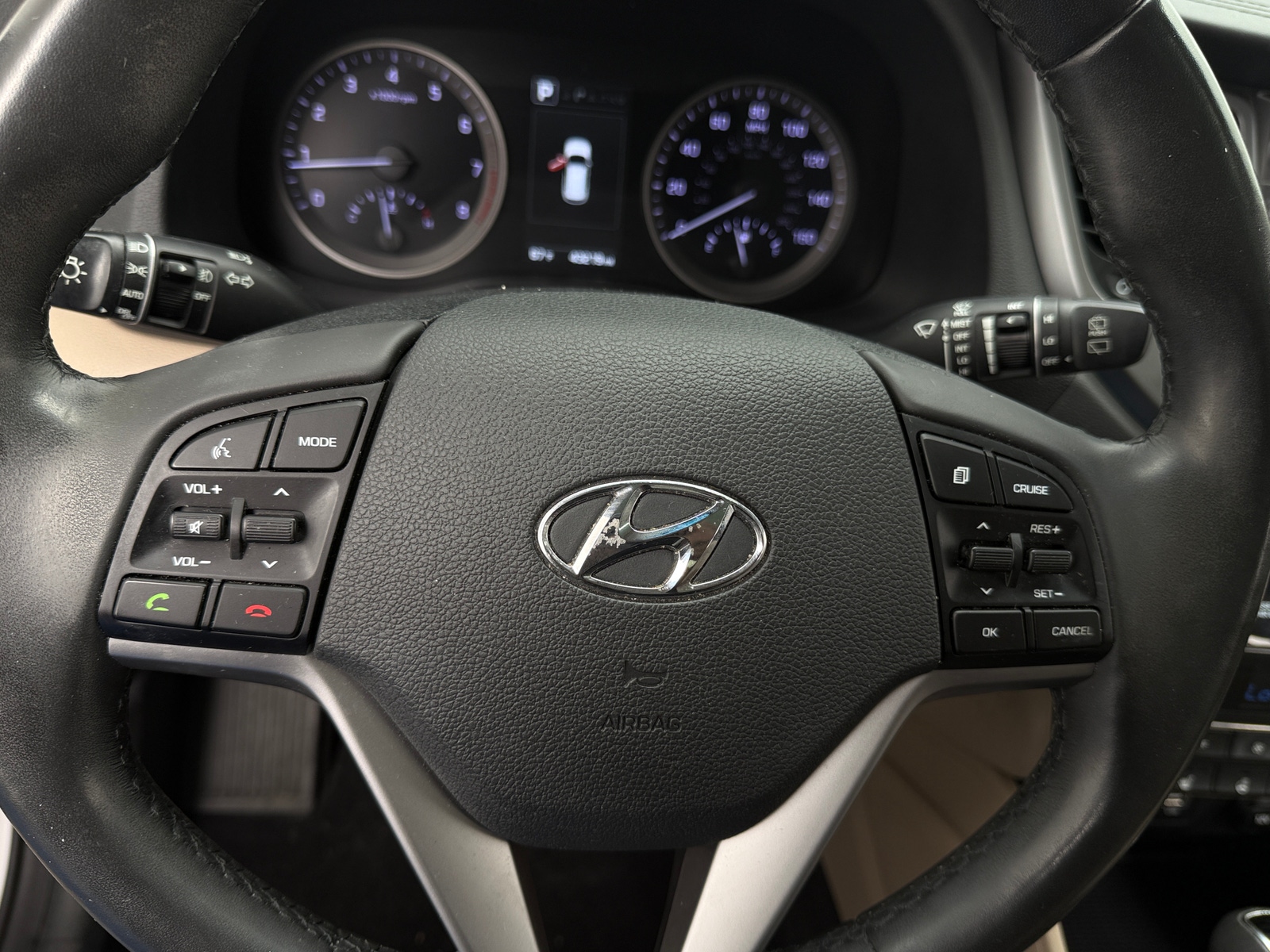 Thumbnail: 2018 Hyundai Tucson - 4