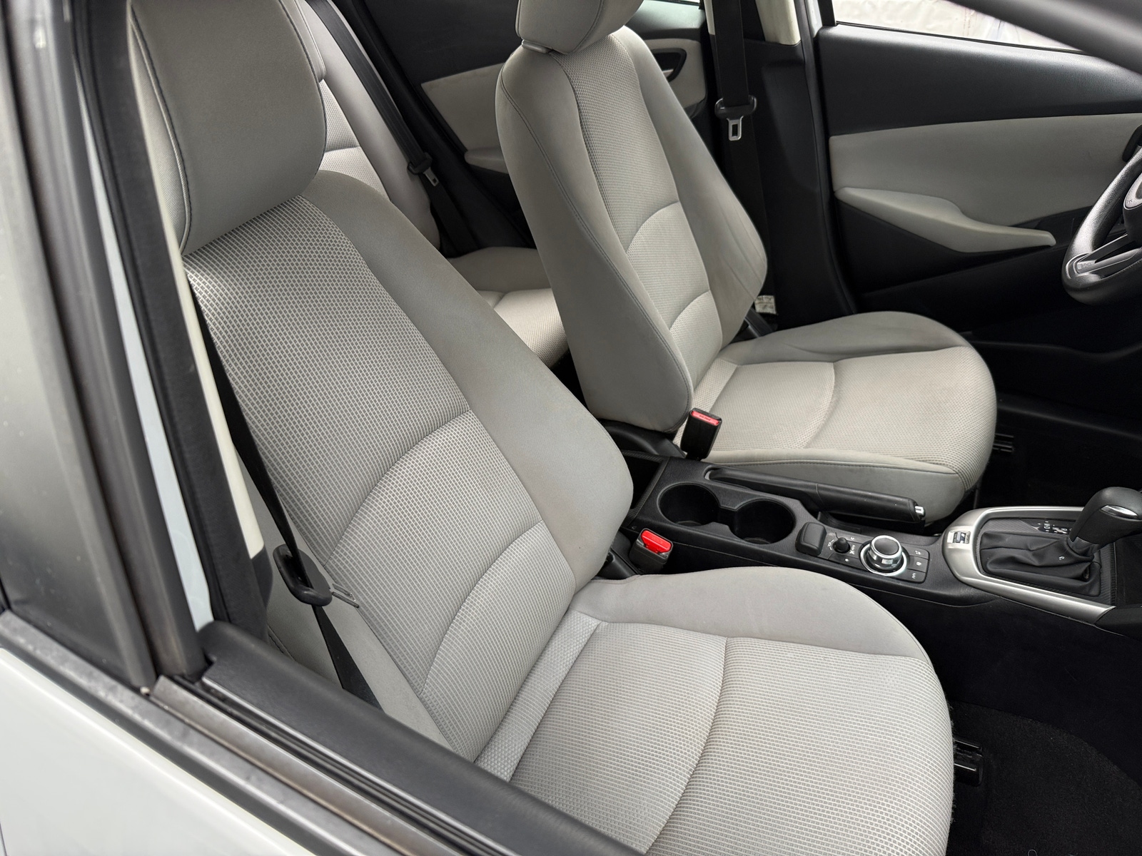 Thumbnail: 2019 Toyota Yaris - 2