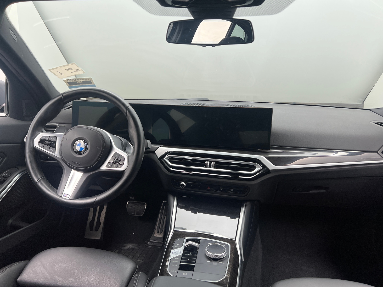 Thumbnail: 2023 BMW 3 Series - 2
