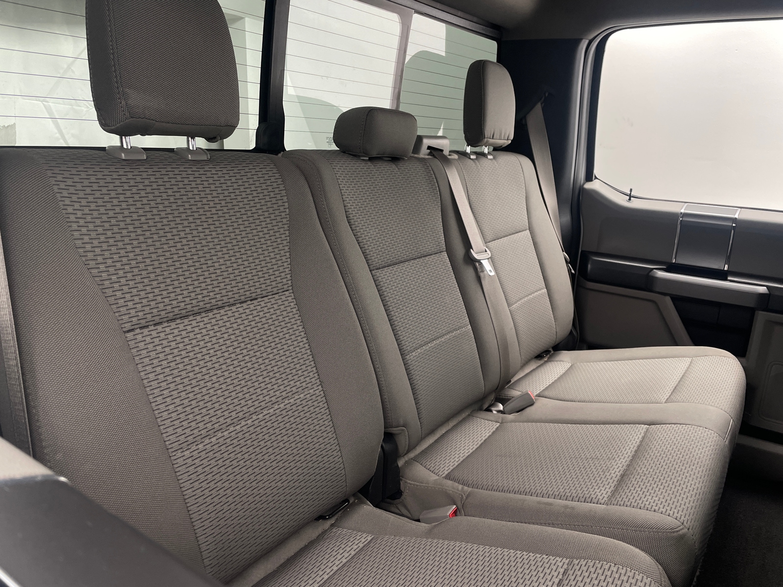 Thumbnail: 2019 Ford Econoline - 6