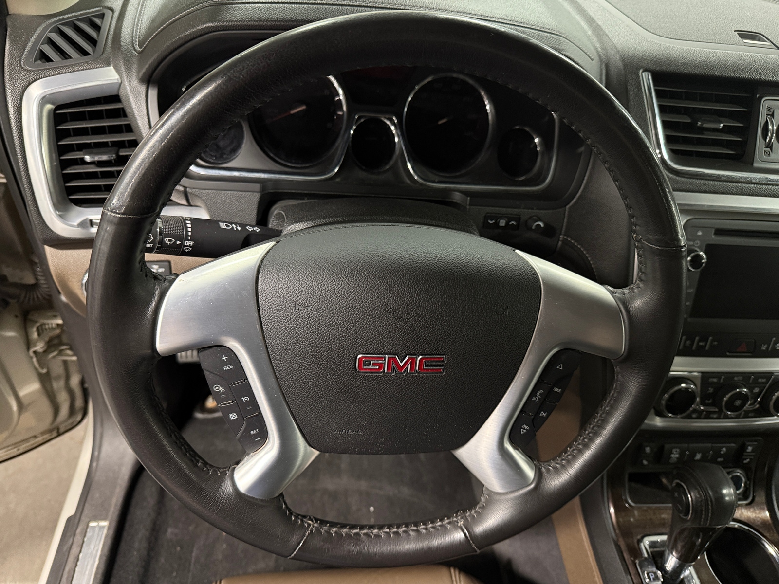 Thumbnail: 2017 GMC Acadia - 4