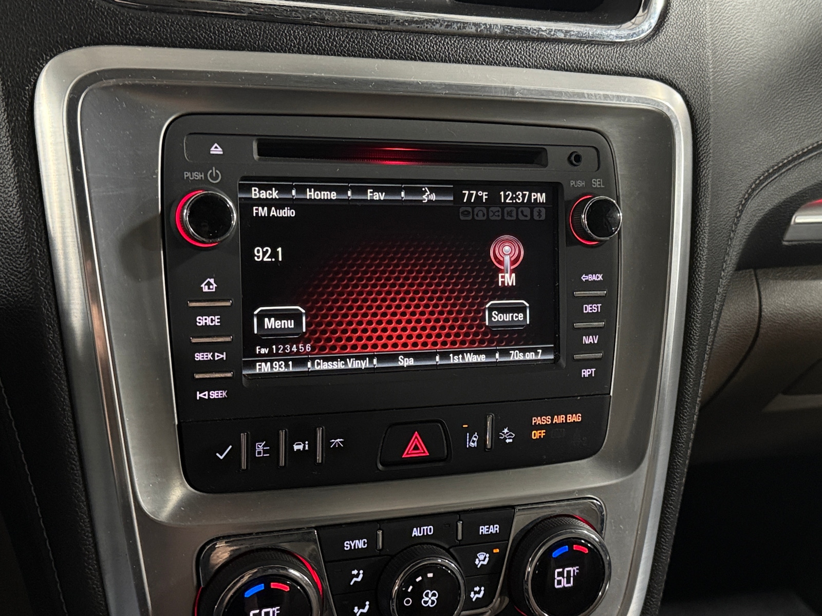 Thumbnail: 2017 GMC Acadia - 3