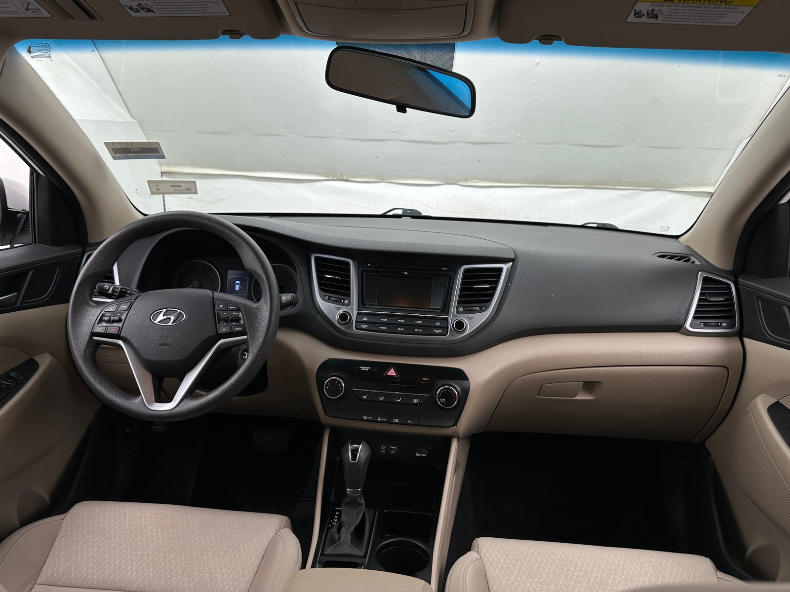 Thumbnail: 2017 Hyundai Tucson - 3