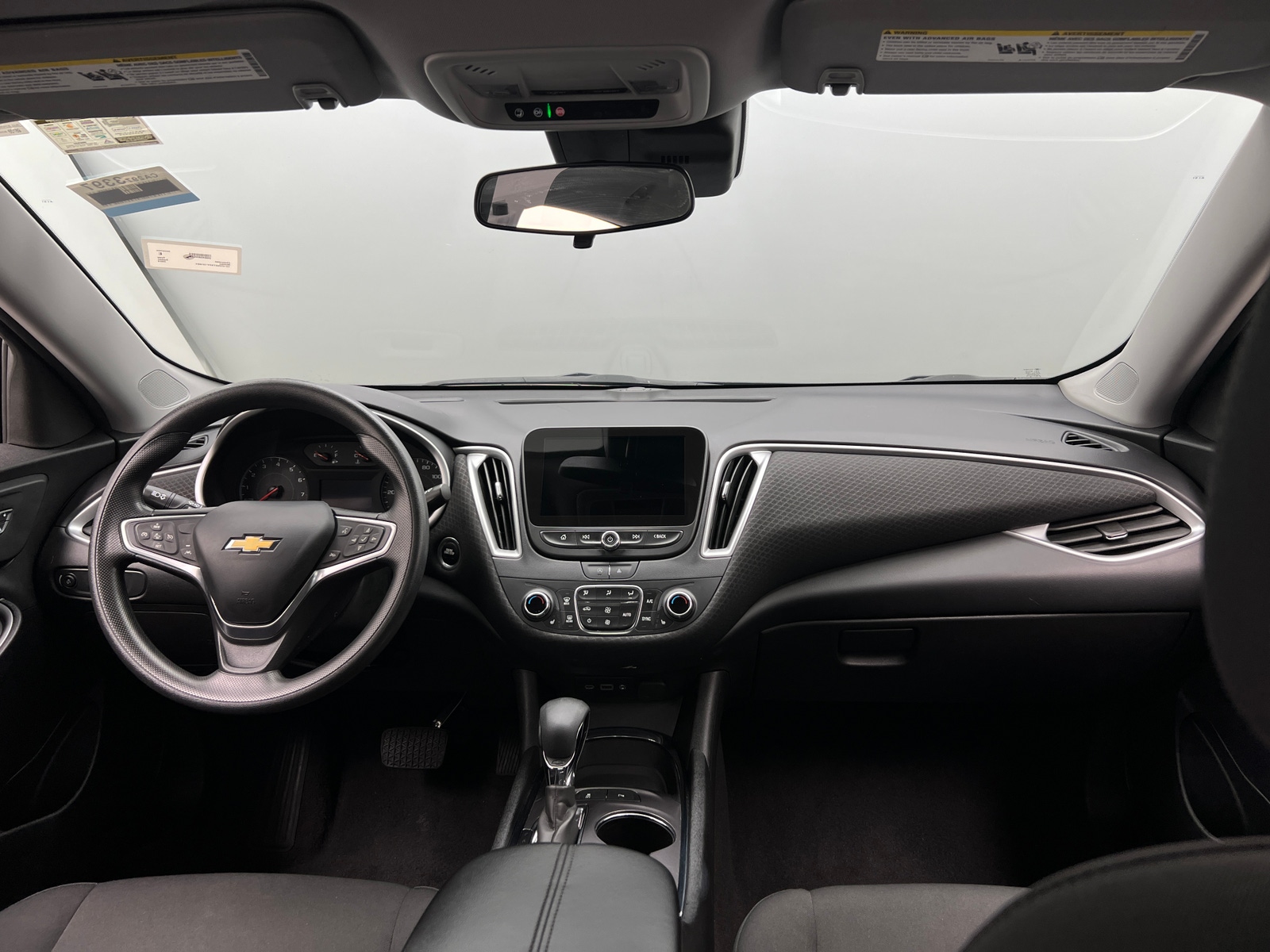 Thumbnail: 2023 Chevrolet Malibu - 3