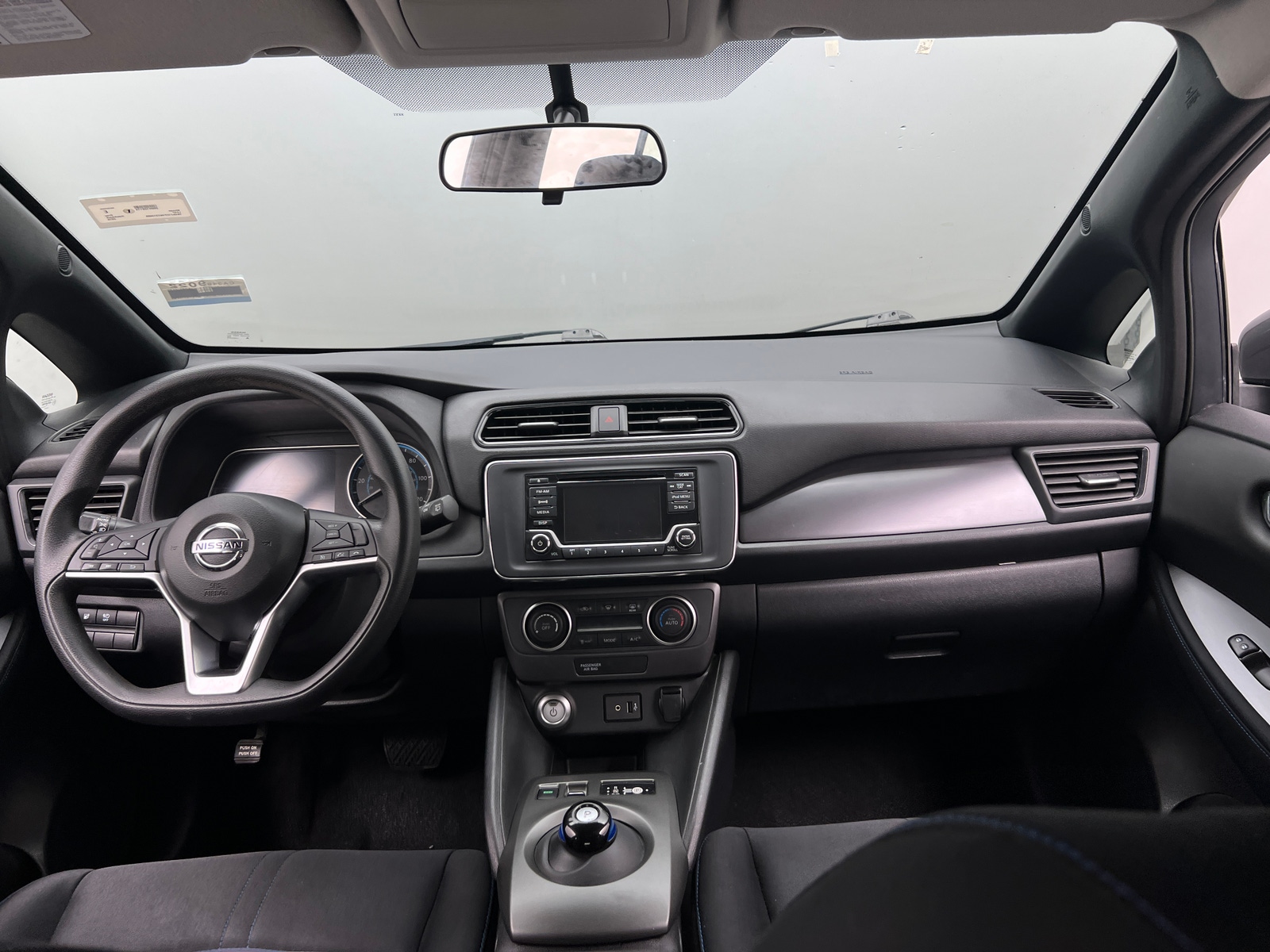 Thumbnail: 2019 Nissan Leaf - 3