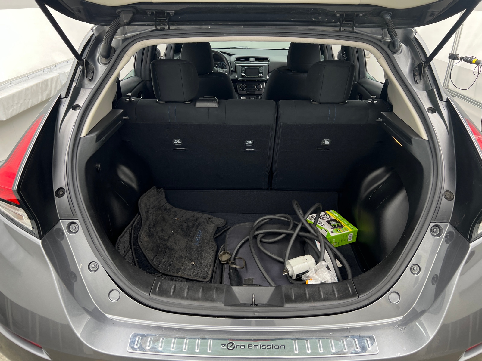 Thumbnail: 2019 Nissan Leaf - 7