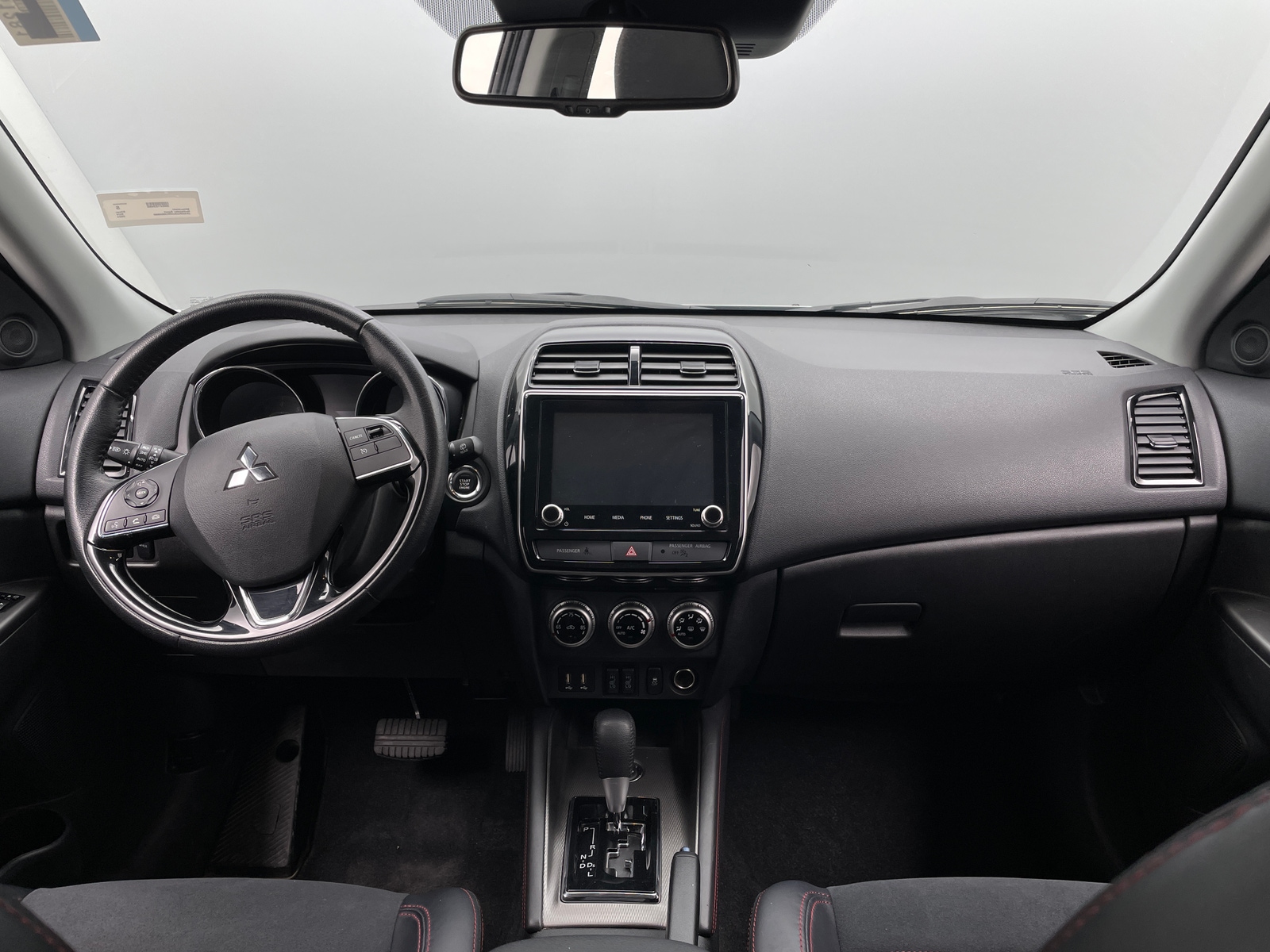 Thumbnail: 2024 Mitsubishi Outlander Sport - 2