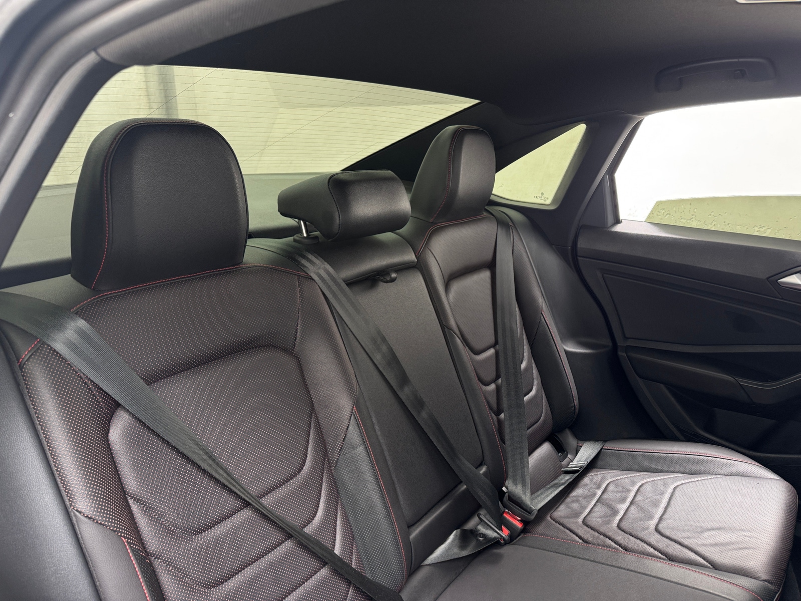 Thumbnail: 2024 Volkswagen Jetta - 5