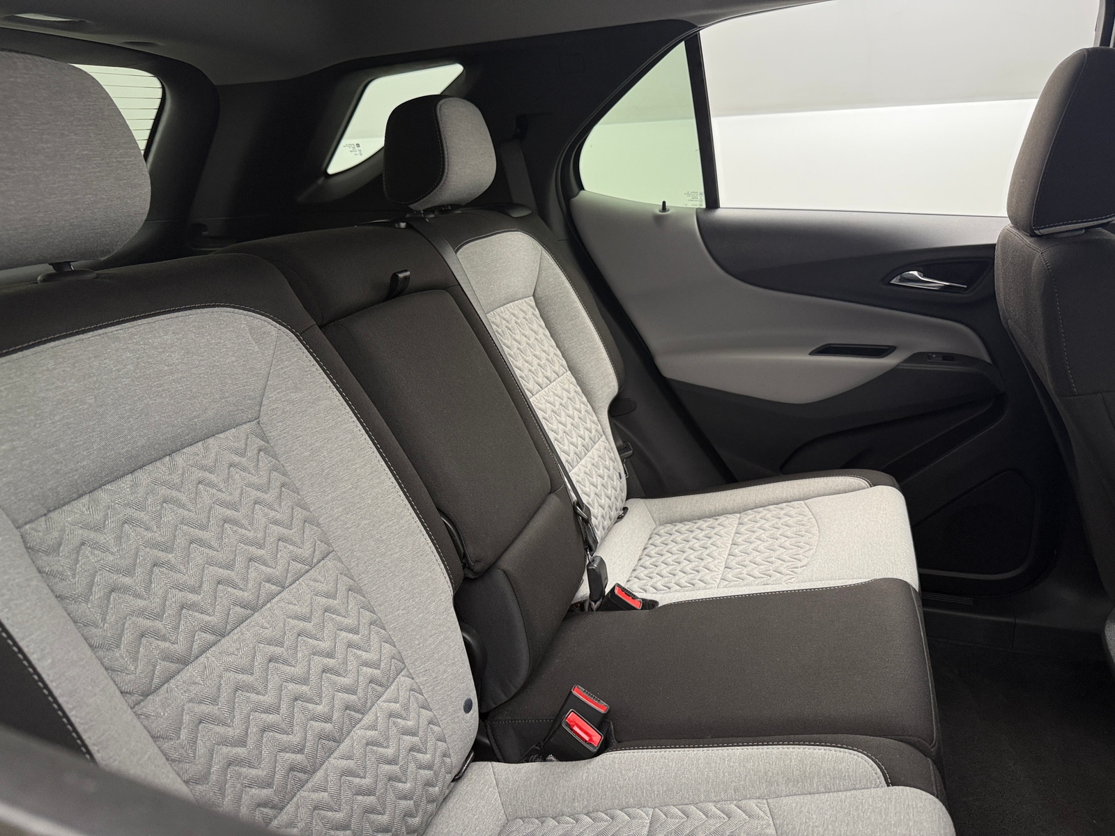 Thumbnail: 2023 Chevrolet Equinox - 6