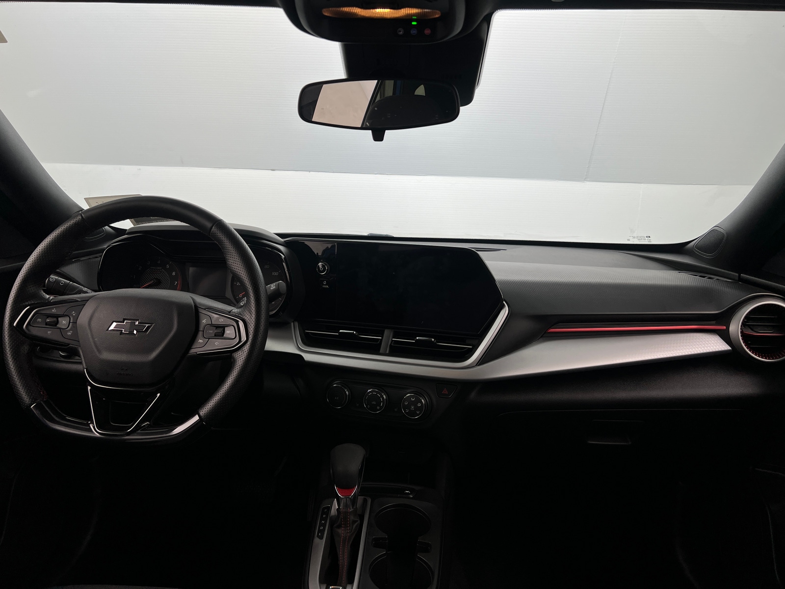 Thumbnail: 2024 Chevrolet Trax - 3