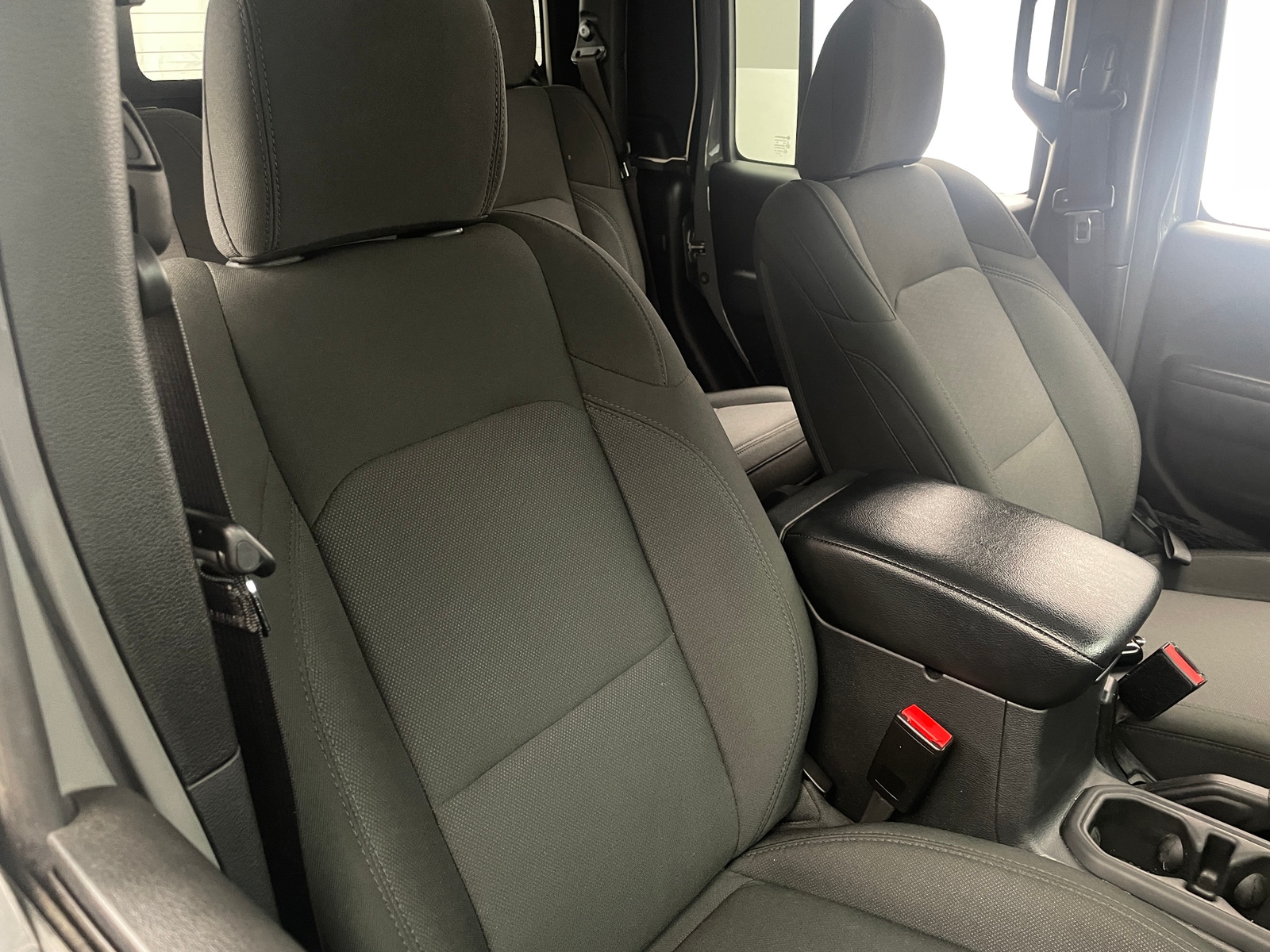 Thumbnail: 2022 Jeep Gladiator - 2