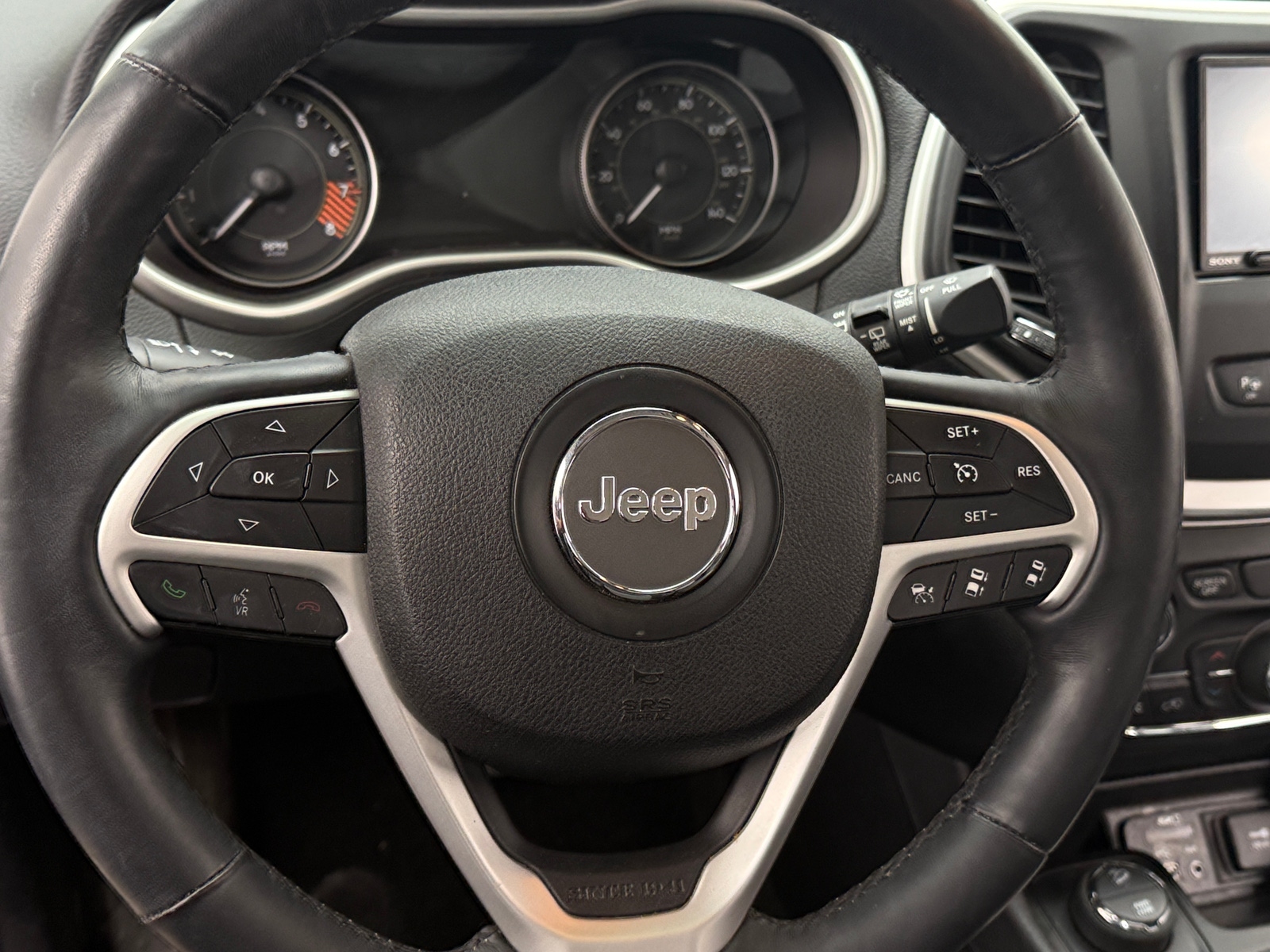 Thumbnail: 2014 Jeep Cherokee - 4